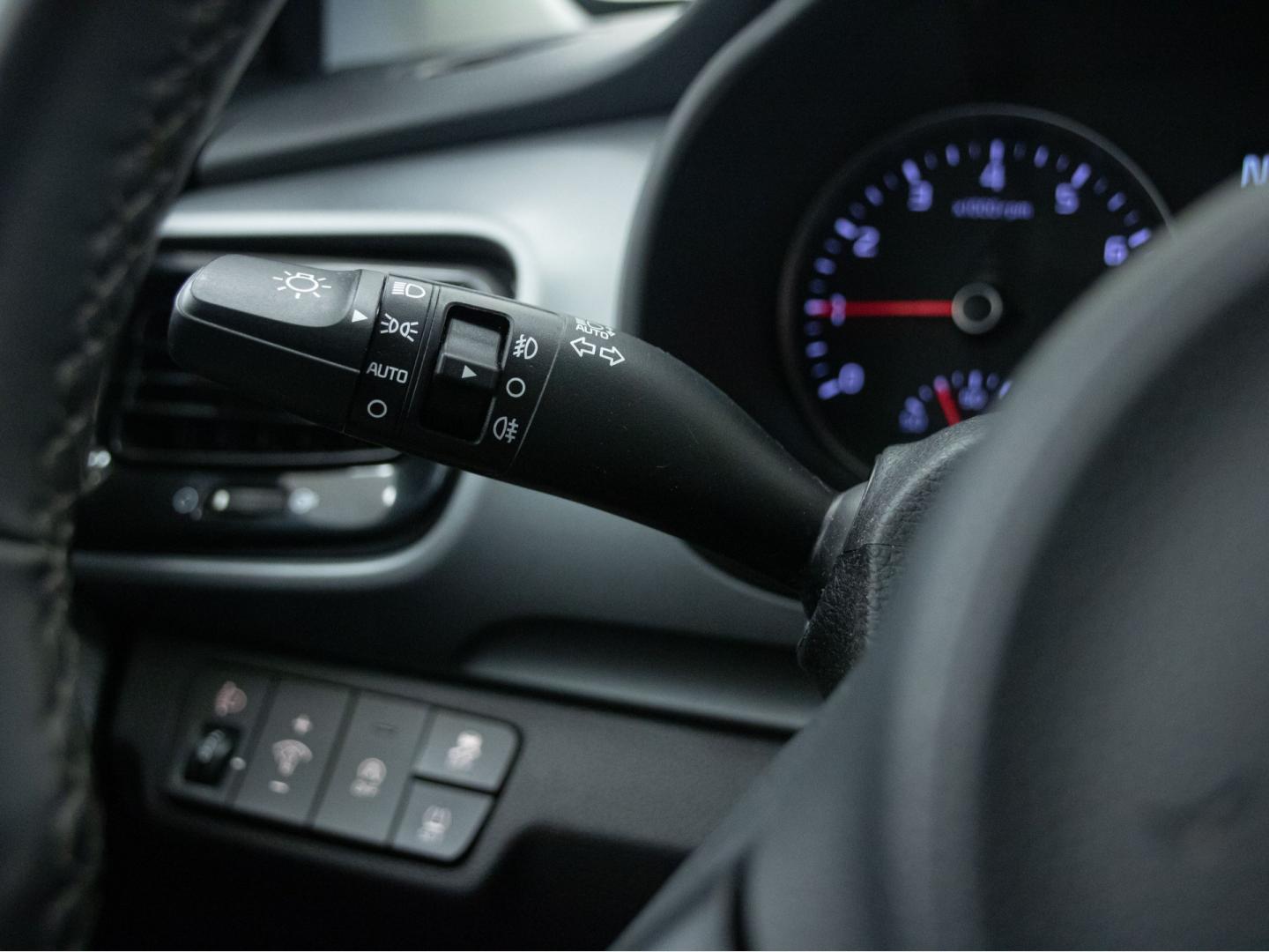 Kia Stonic 1.0 T-GDi 88kW (120CV) MHEV iMT Drive