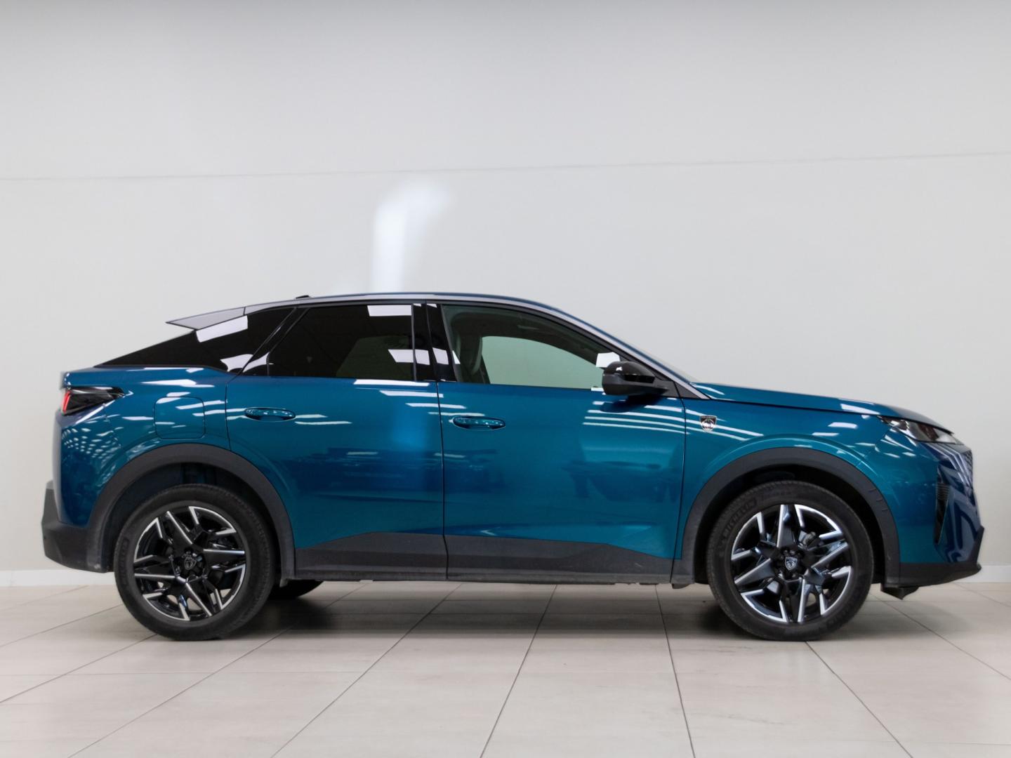 Peugeot 3008 Hybrid 1.2 100KW Allure eDCS6