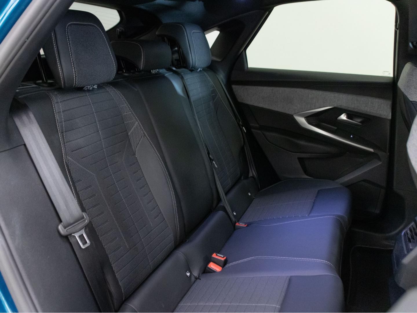 Peugeot 3008 Hybrid 1.2 100KW Allure eDCS6