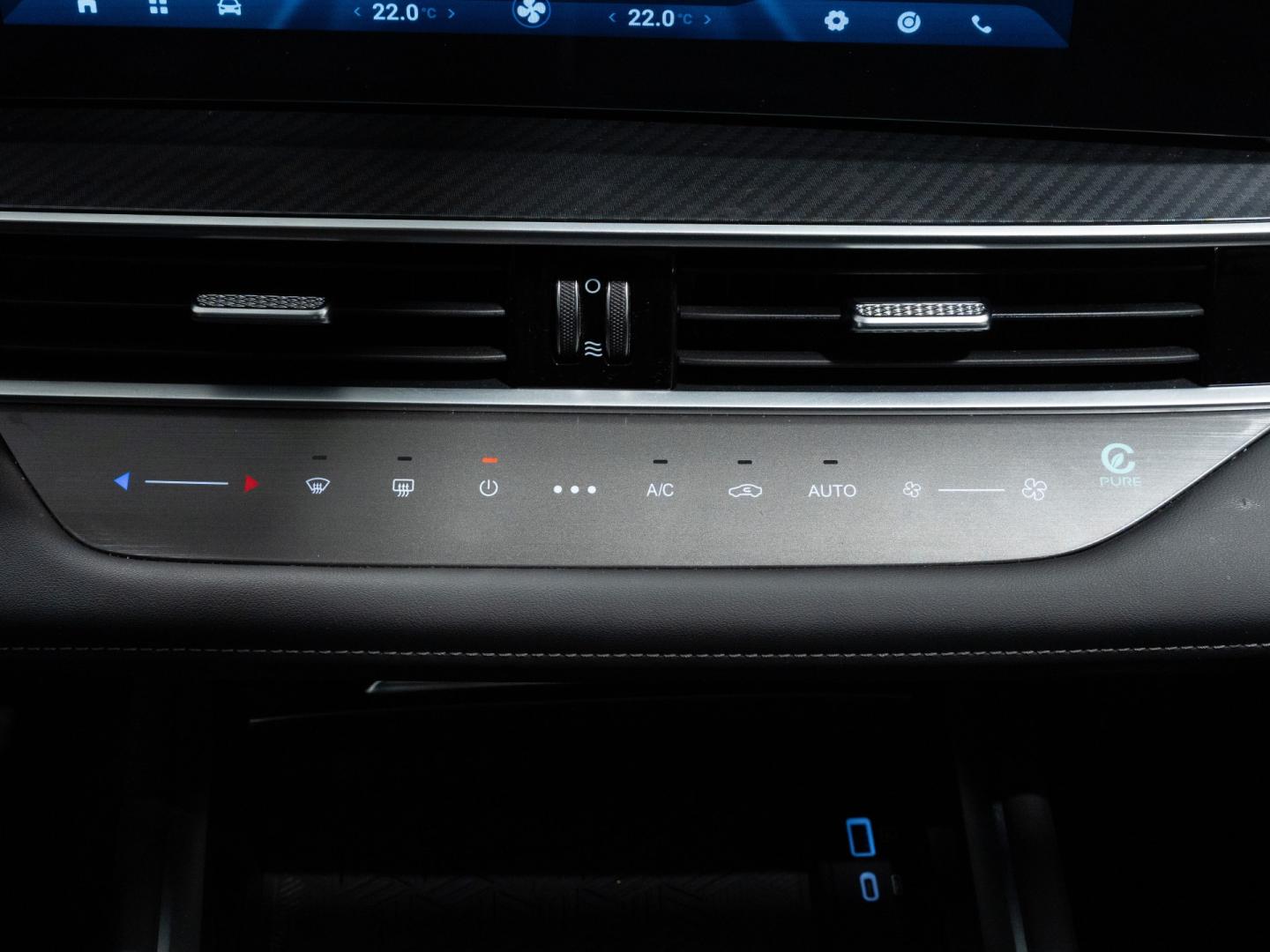 Ebro S700 S700 LUXURY 1.6 TGDI 7 DCT