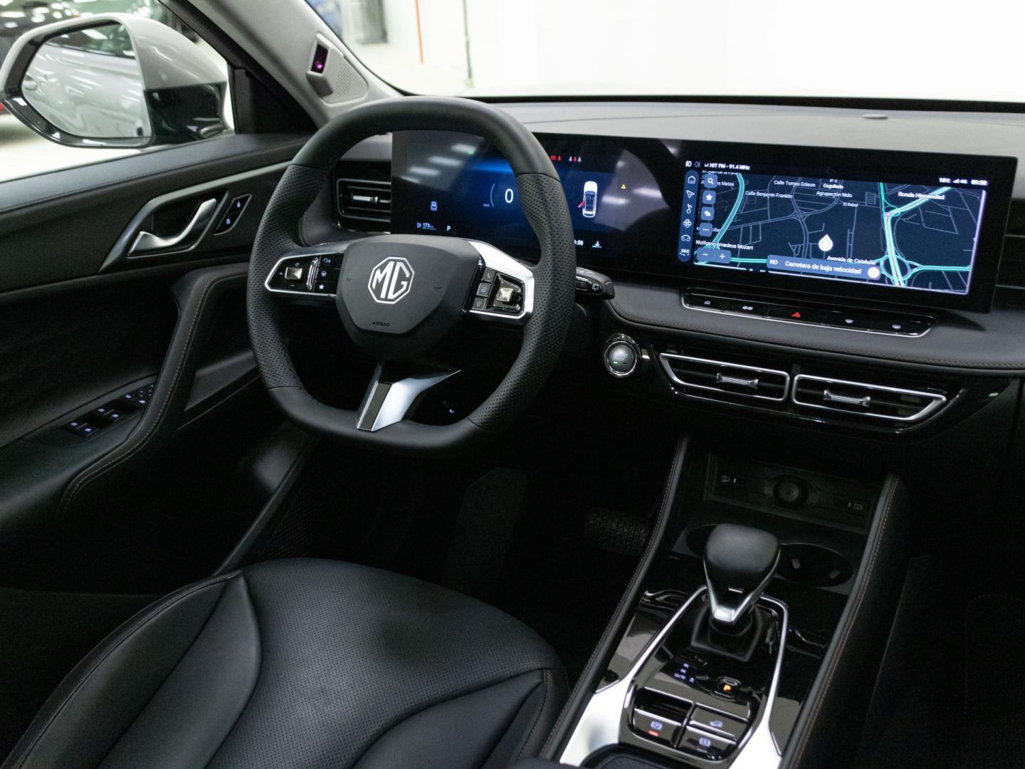 MG HS 1.5 Hybrid+Luxury