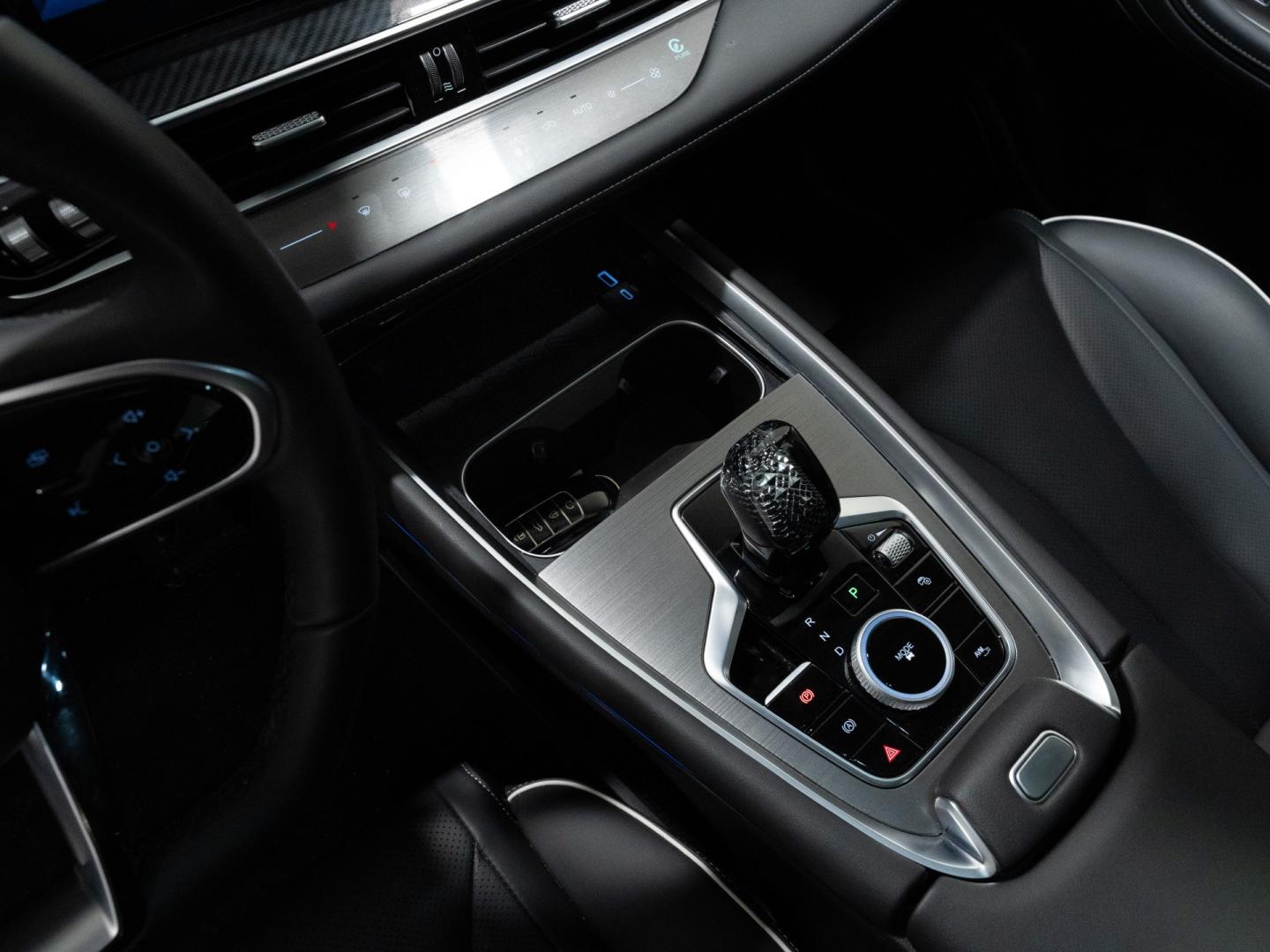 Ebro S700 S700 LUXURY 1.6 TGDI 7 DCT