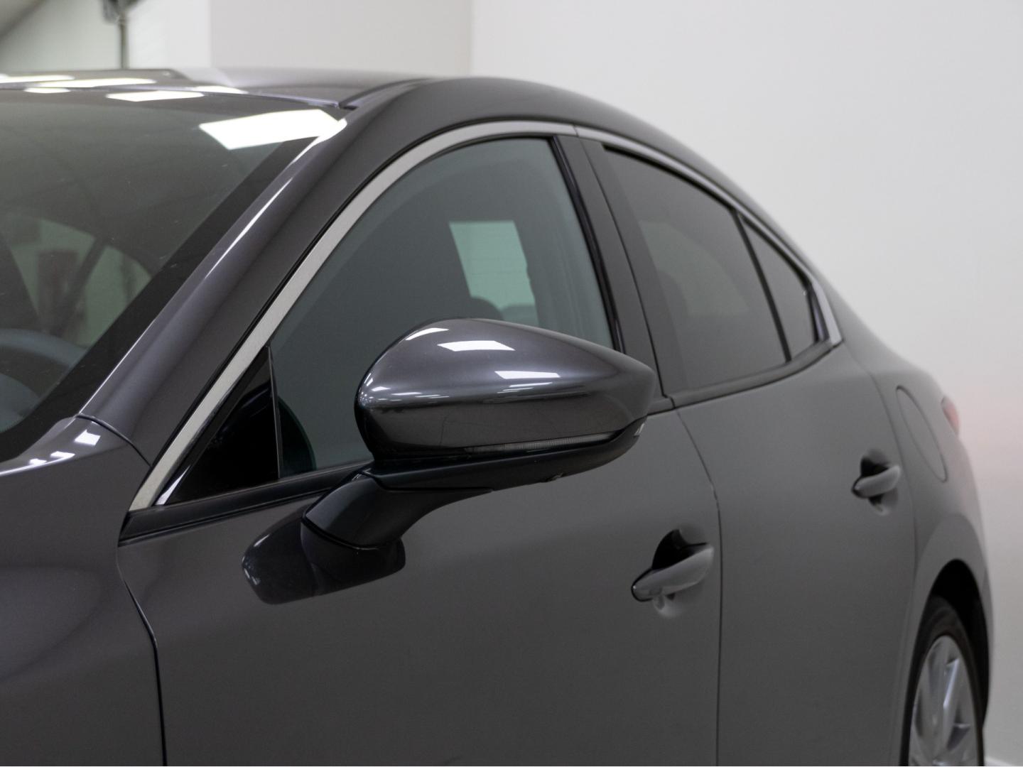 Mazda 3 e-SKYACTIV-G 90KW EXCLUSIVE-LINE