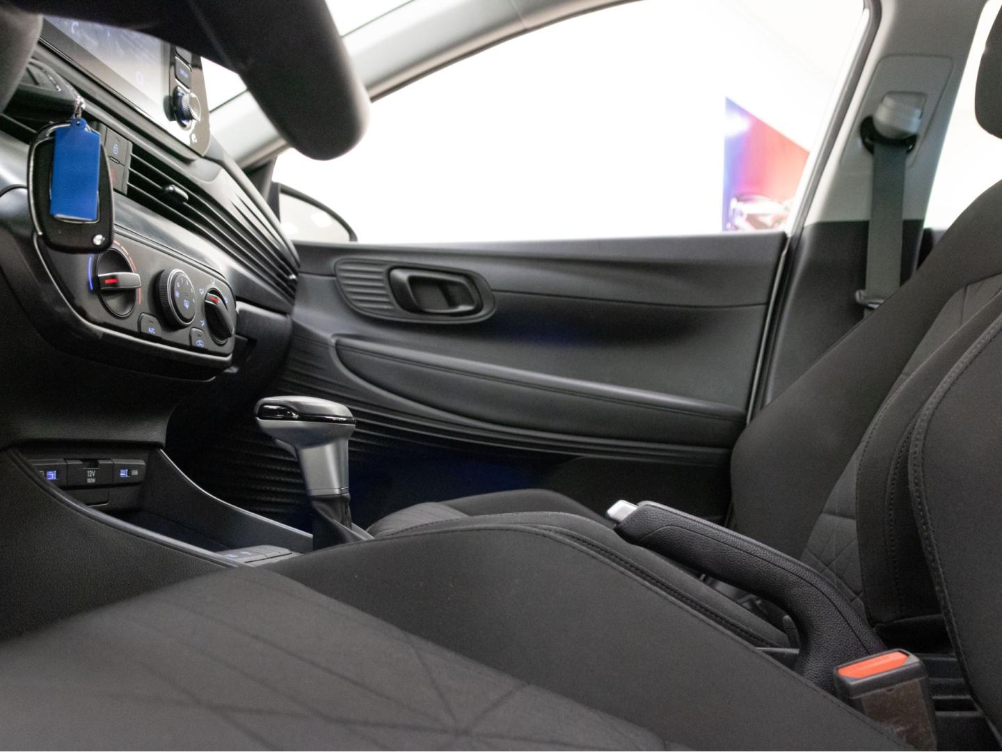 Hyundai Bayon 1.0 TGDI 74kW (100CV) 48V Maxx DCT