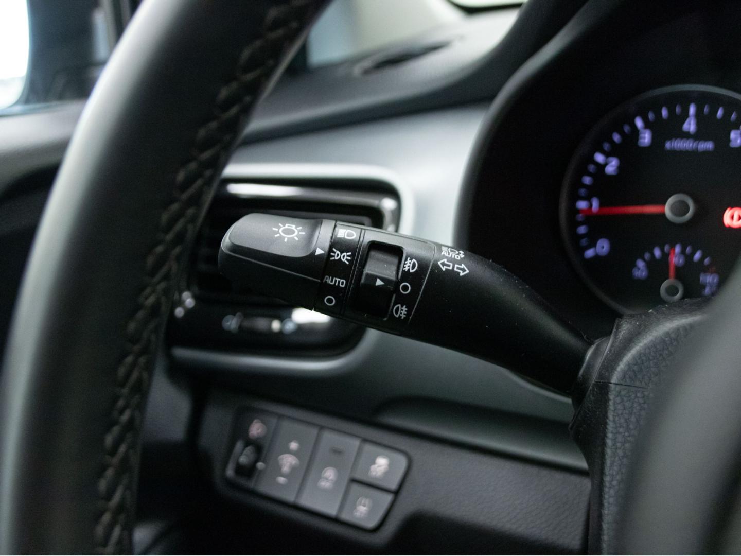 Kia Stonic 1.0 T-GDi 74kW (100CV) MHEV MT Drive