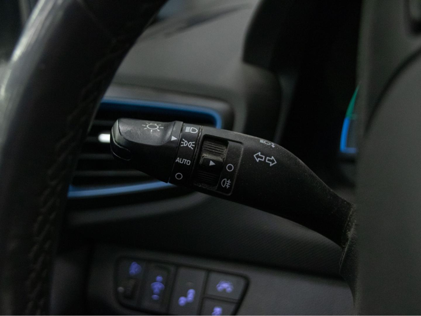 Hyundai IONIQ 1.6 GDI HEV Style DT
