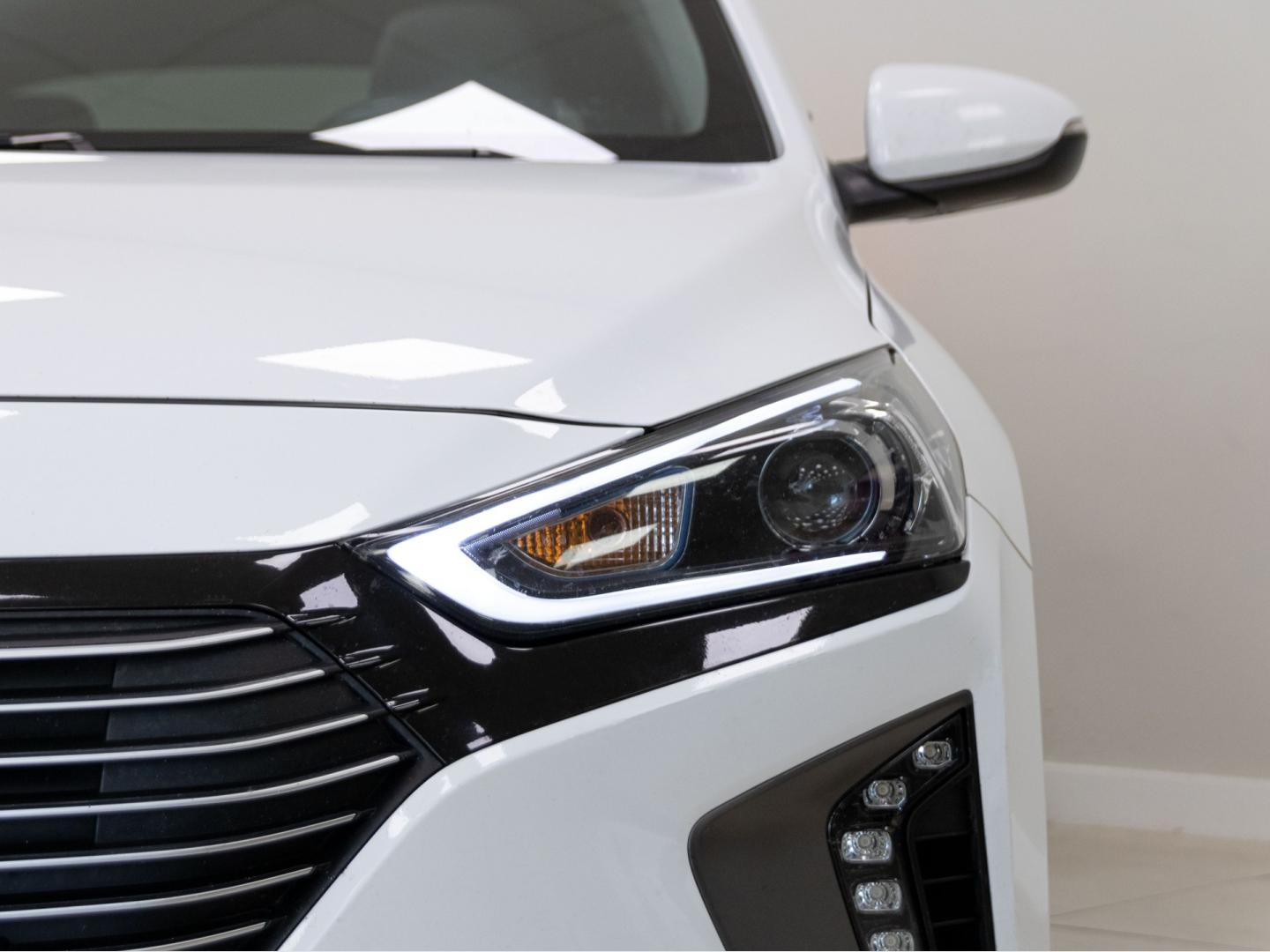 Hyundai IONIQ 1.6 GDI HEV Style DT