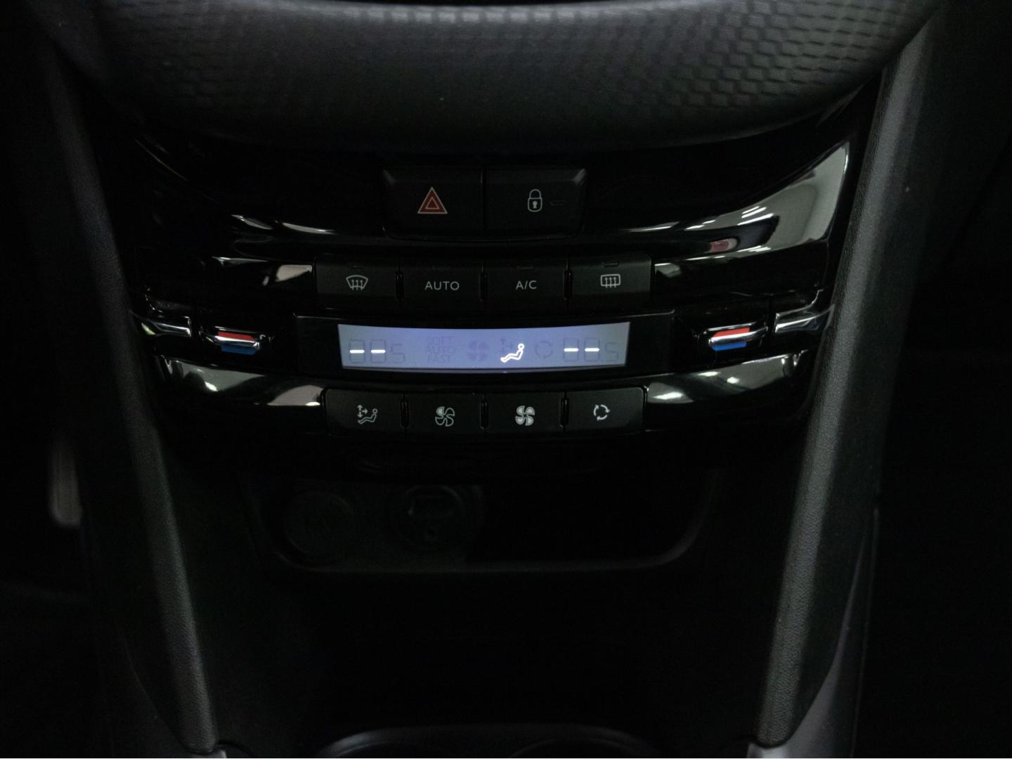 Peugeot 2008 Active 1.2 VTi 82