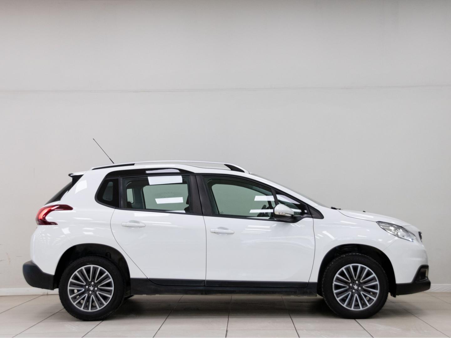 Peugeot 2008 Active 1.2 VTi 82