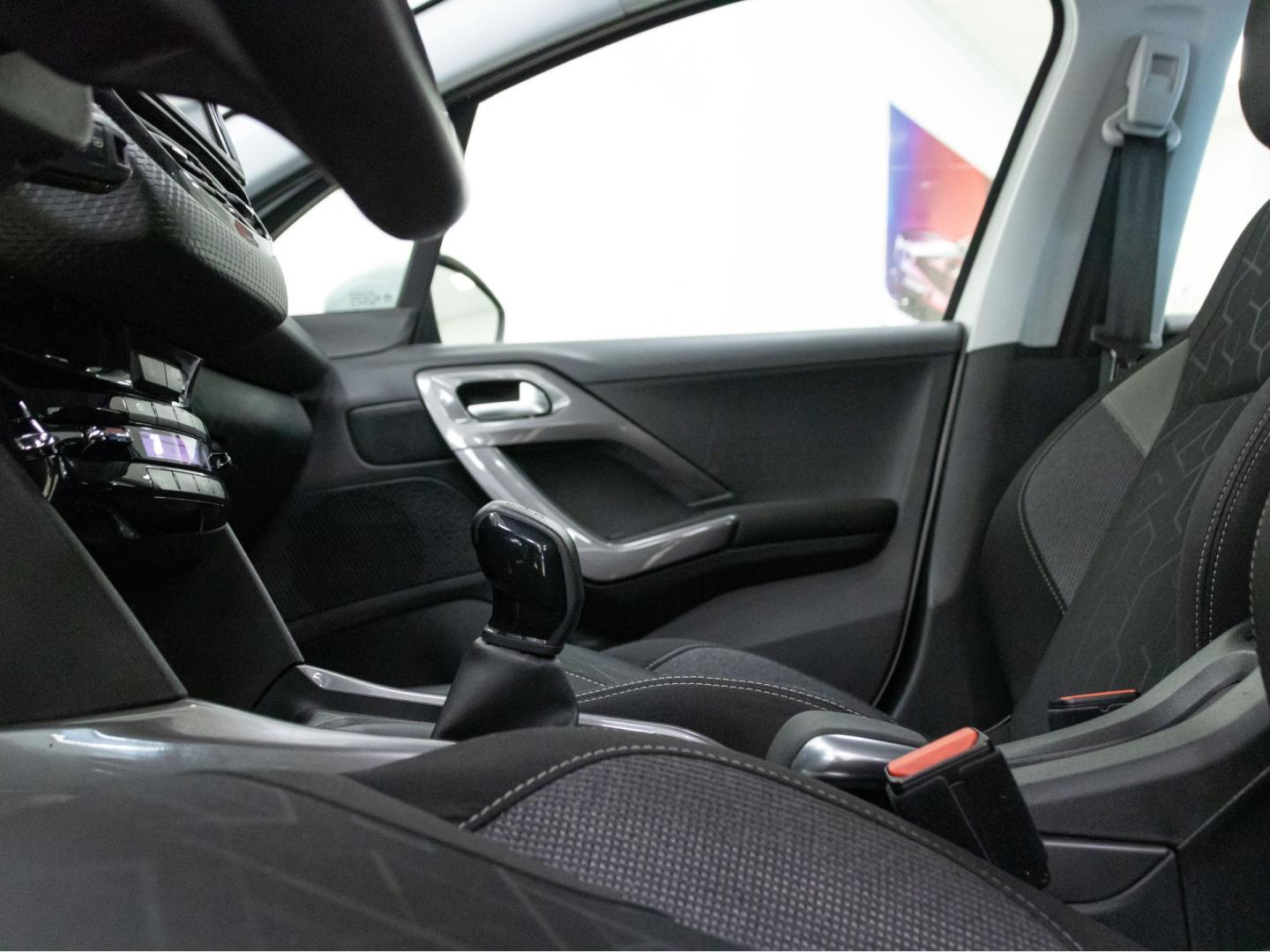 Peugeot 2008 Active 1.2 VTi 82