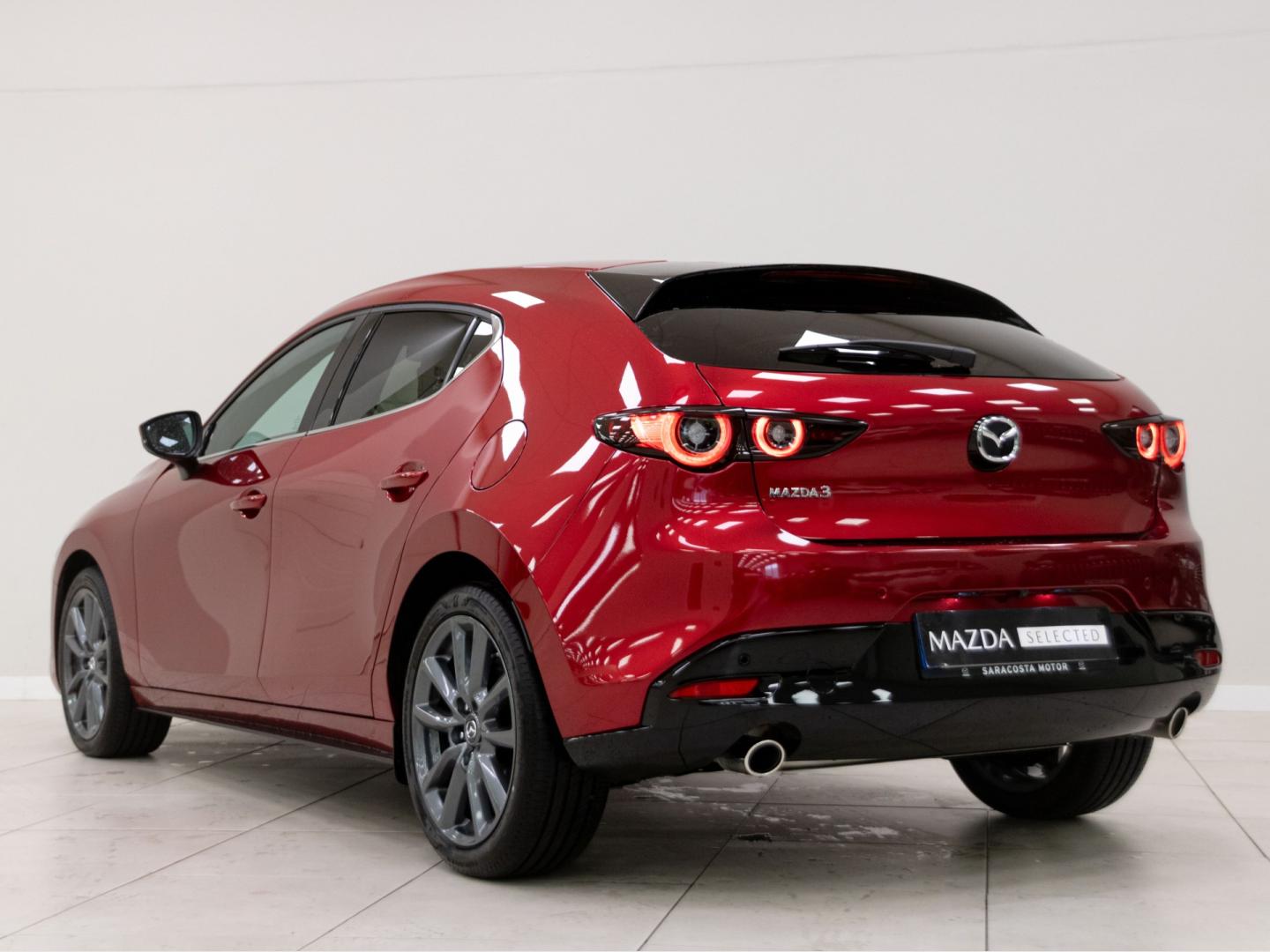 Mazda 3 2.5L e-SKYACTIV G MHEV 103kW (140CV) 6MT FWD Centre-line