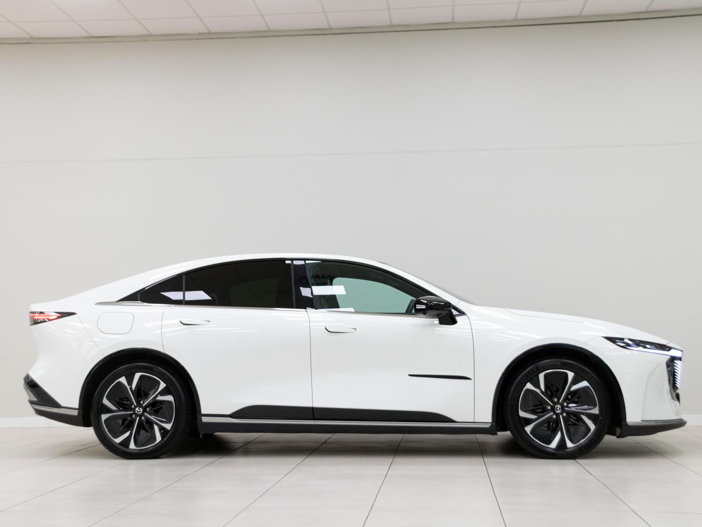 Mazda 6 EV 258 CV RWD Takumi