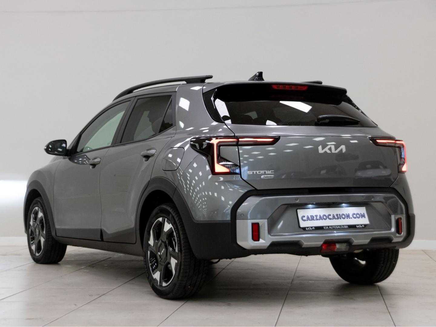 Kia Stonic 1.0 T-GDi 85kW (115CV) MHEV Concept