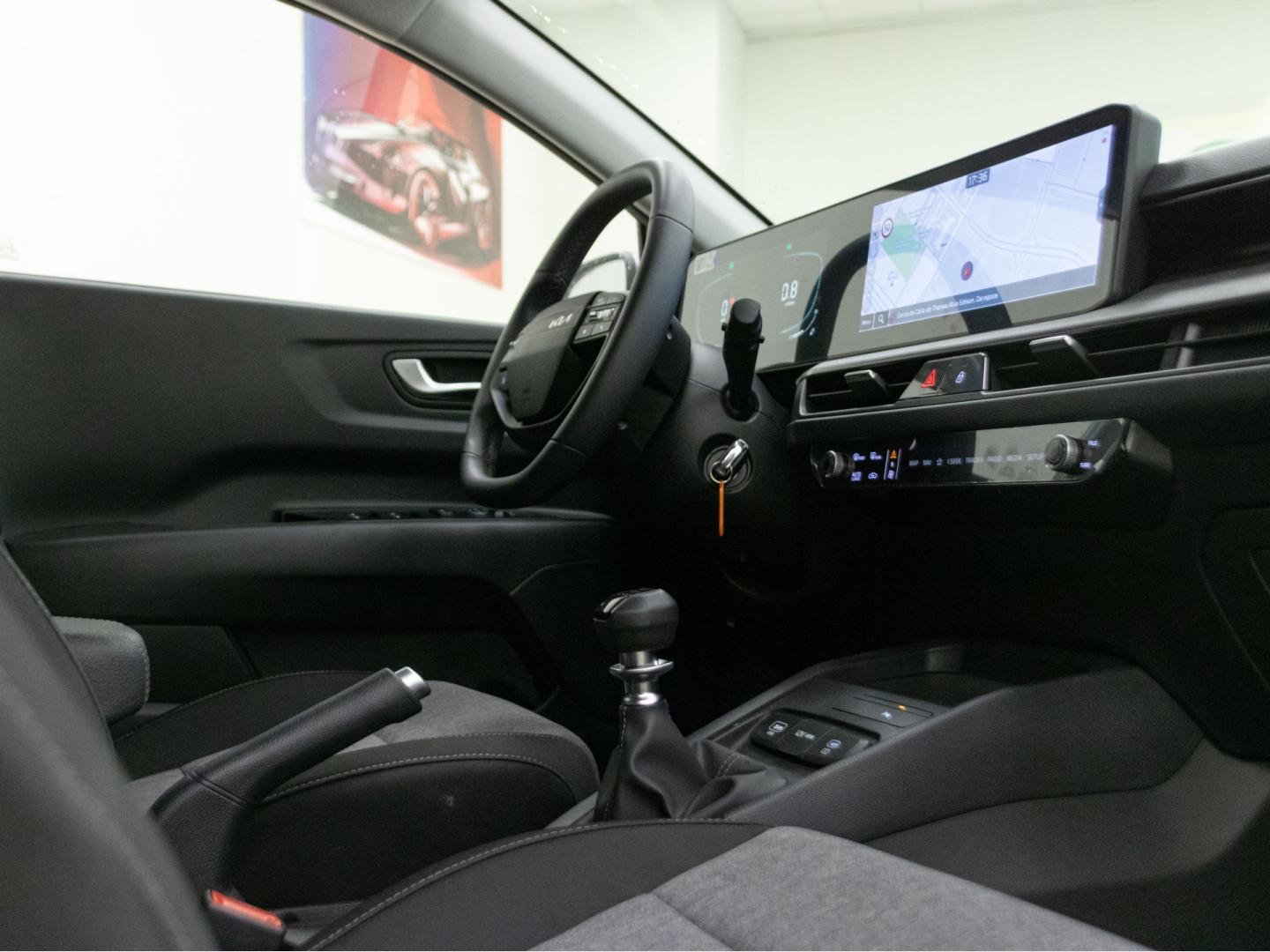 Kia Stonic 1.0 T-GDi 85kW (115CV) MHEV Concept