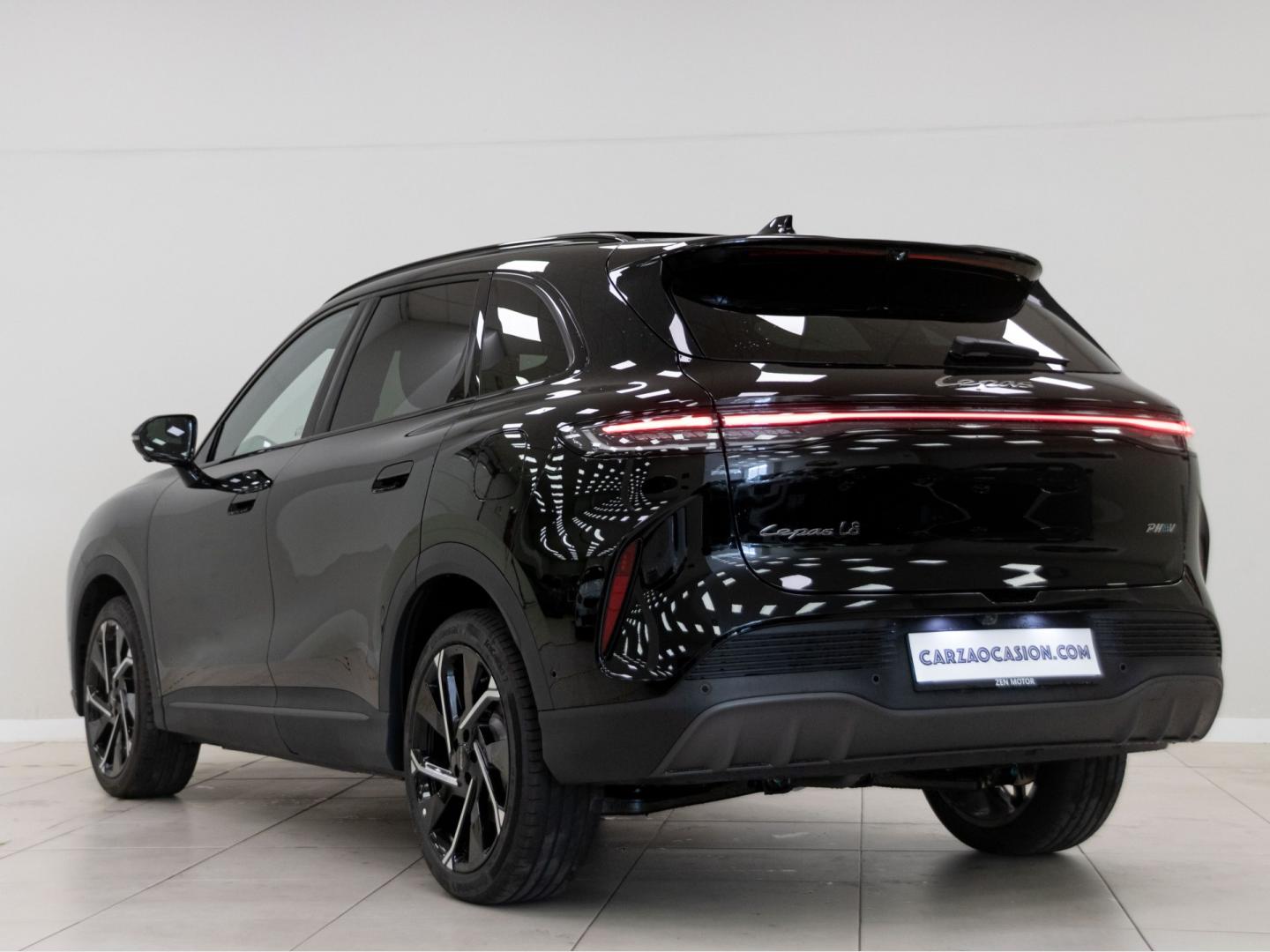 Lepas L8 PHEV Elegance 1.5 TGDI 1DHT 205kW (279CV)