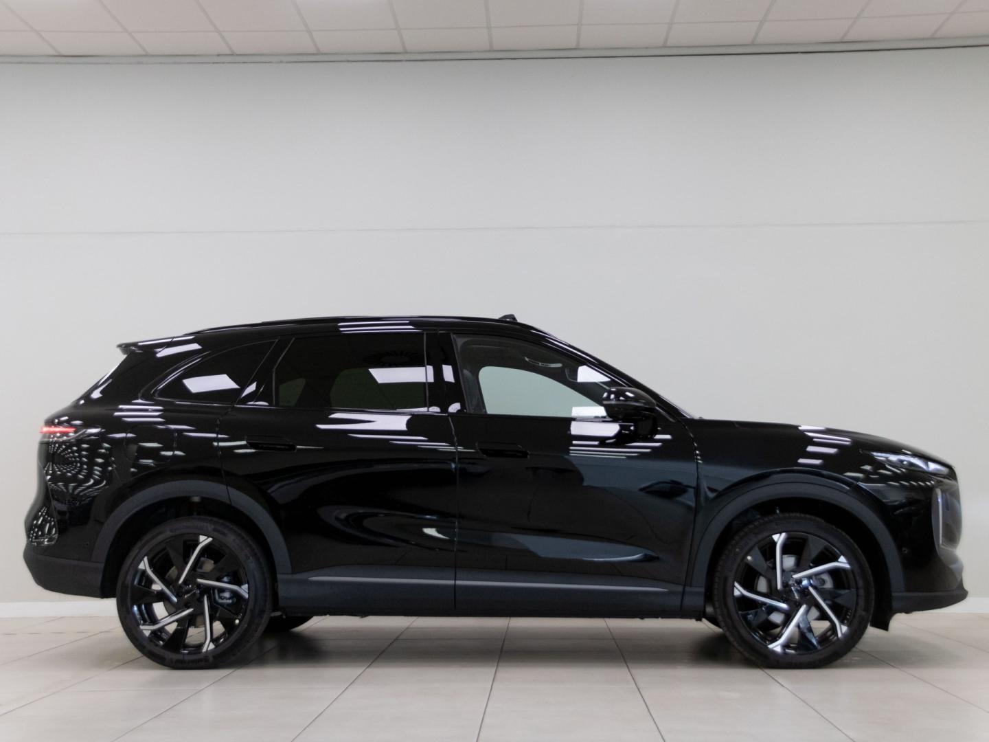 Lepas L8 PHEV Elegance 1.5 TGDI 1DHT 205kW (279CV)