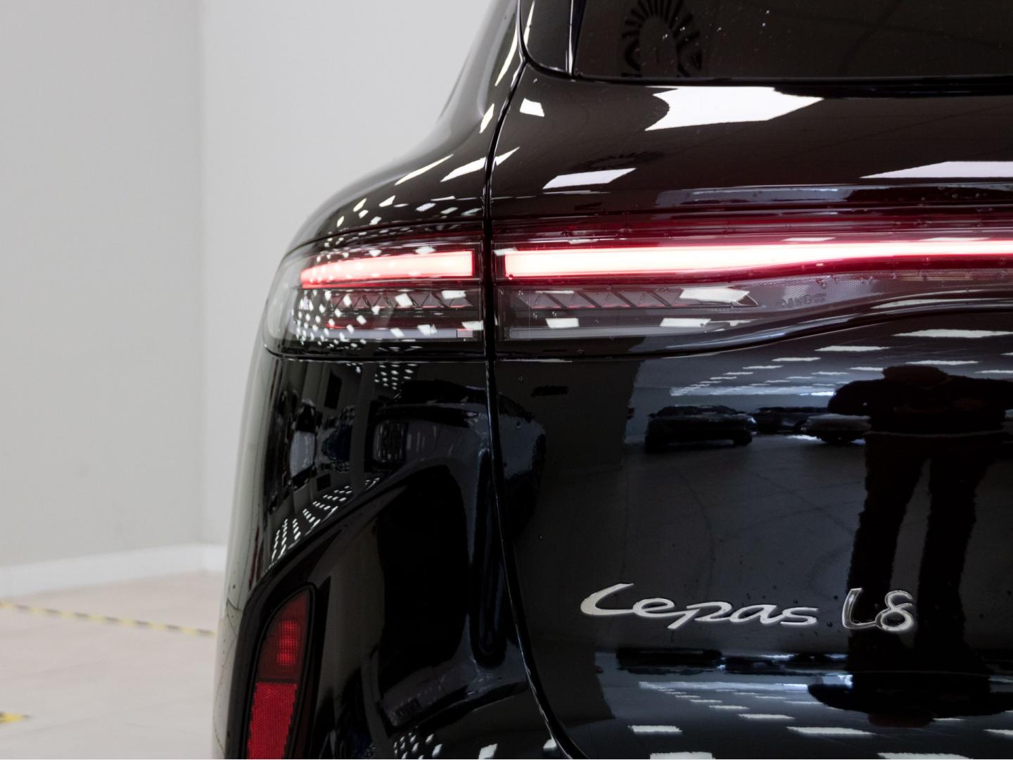 Lepas L8 PHEV Elegance 1.5 TGDI 1DHT 205kW (279CV)