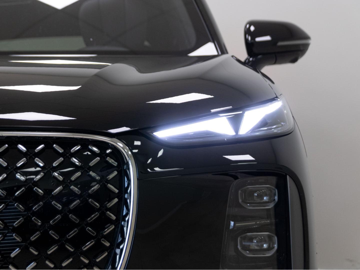 Lepas L8 PHEV Elegance 1.5 TGDI 1DHT 205kW (279CV)