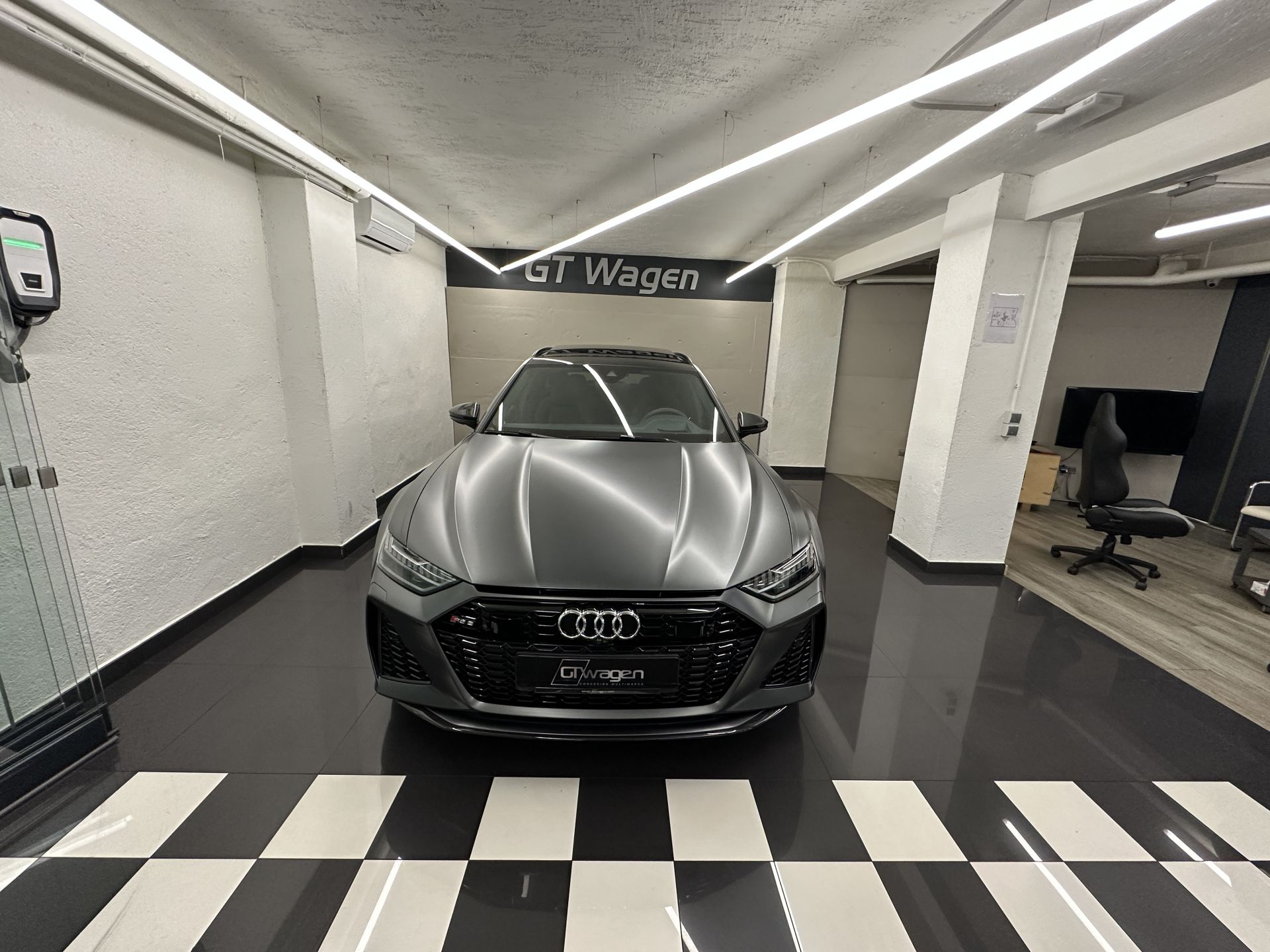 Audi A6 RS 6 Avant TFSI quattro