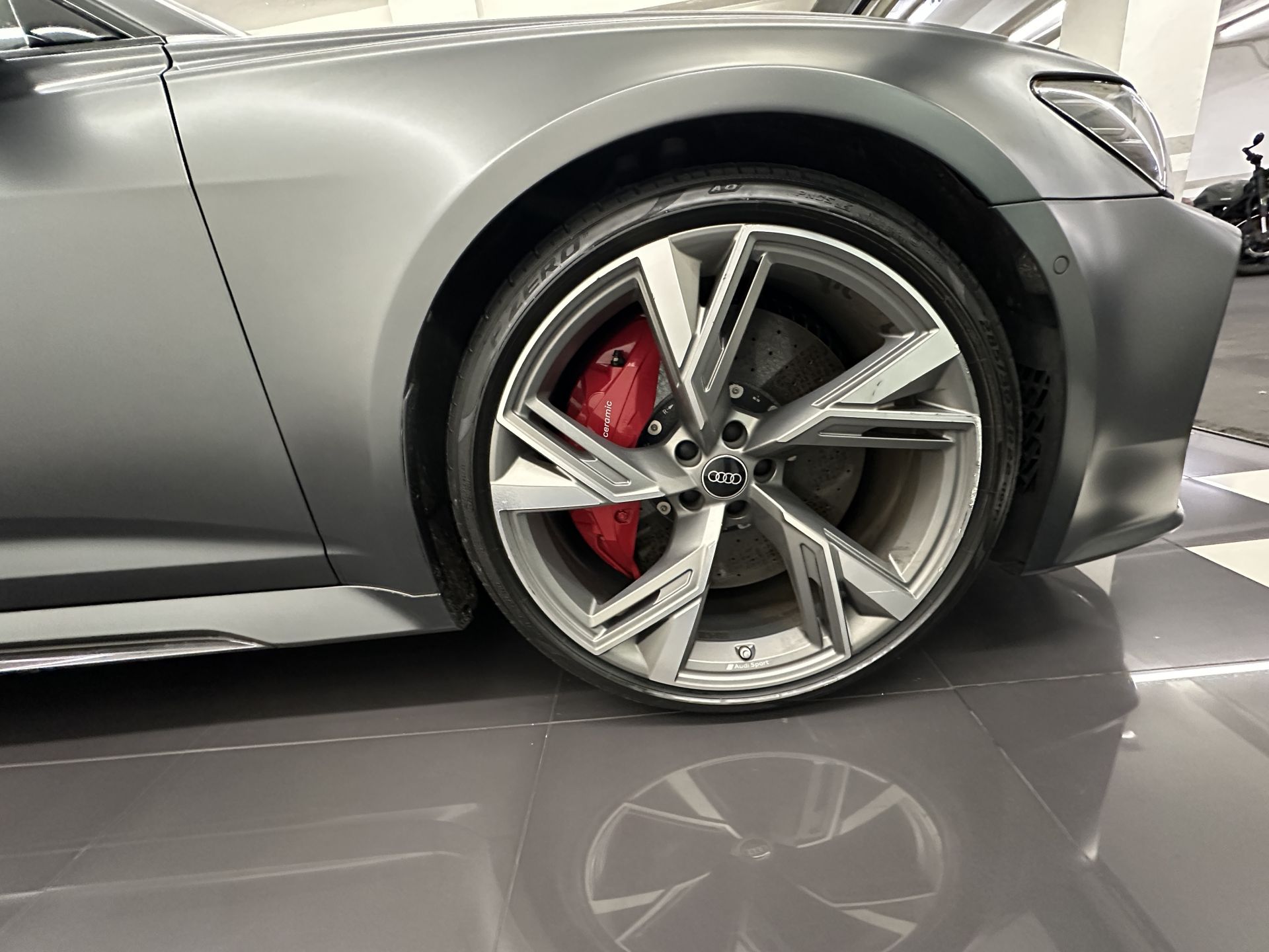 Audi A6 RS 6 Avant TFSI quattro