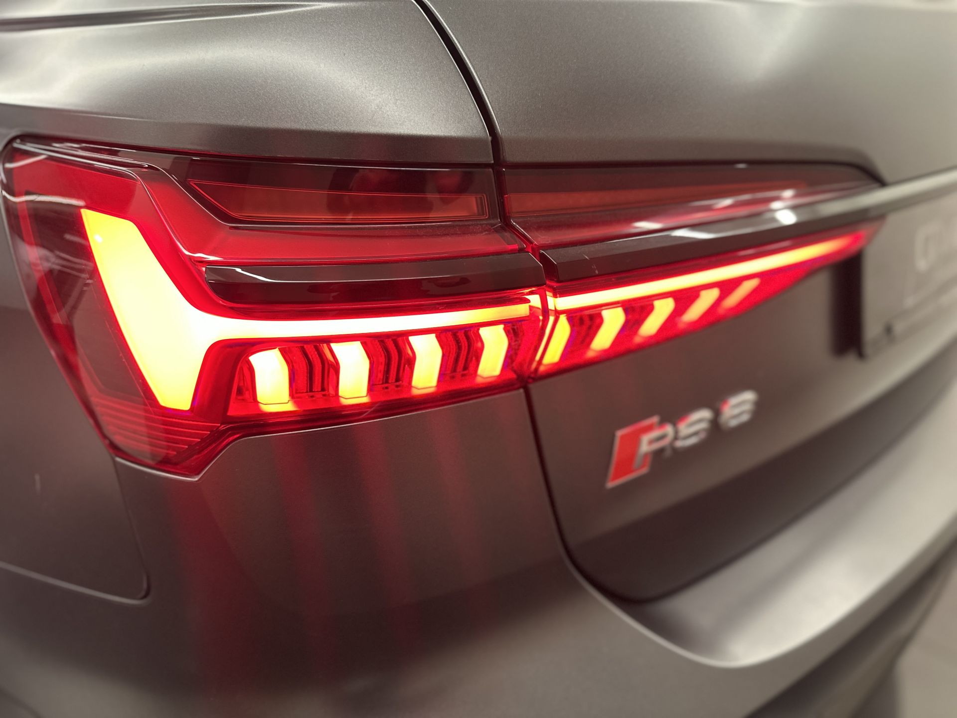 Audi A6 RS 6 Avant TFSI quattro