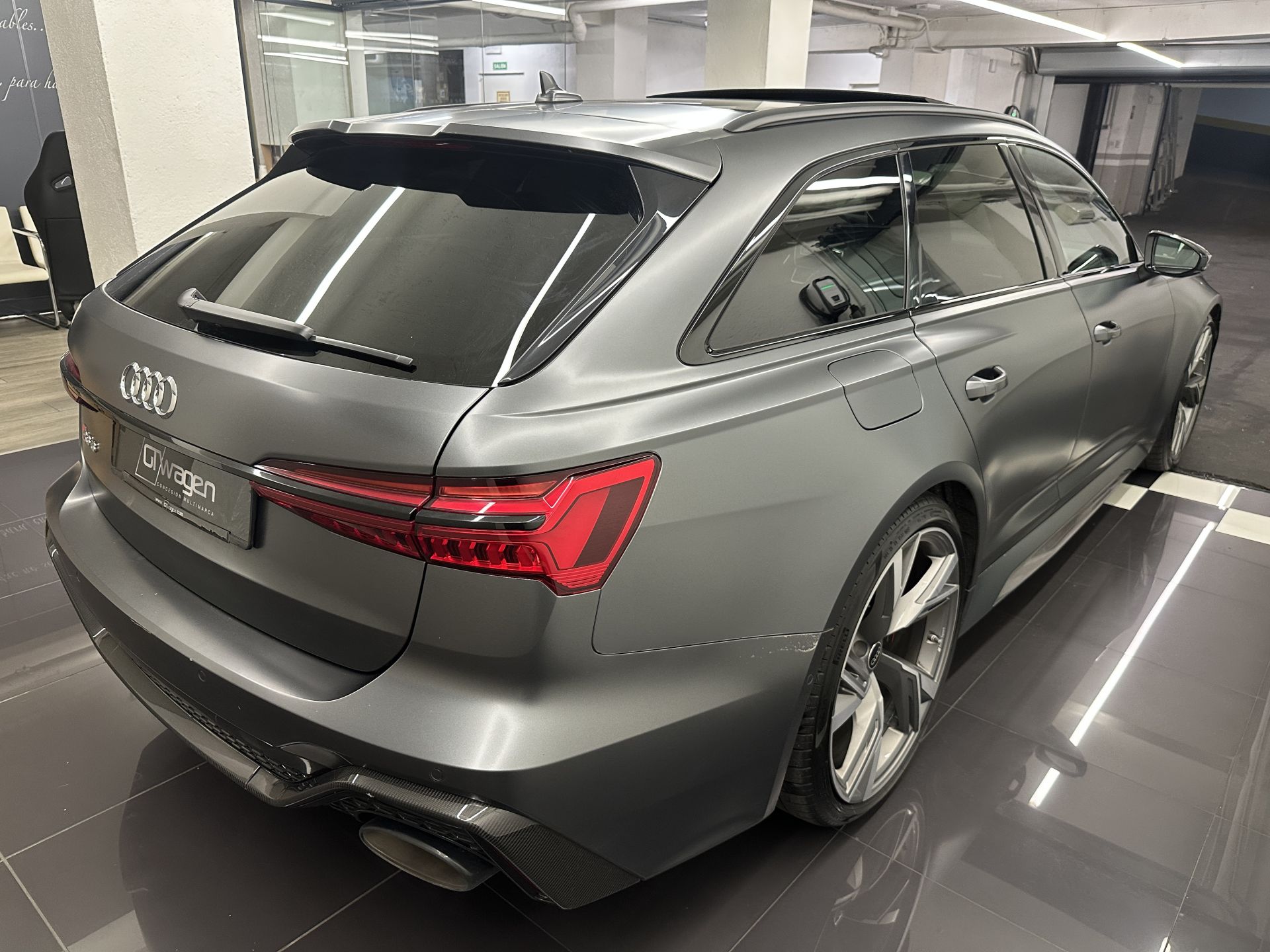 Audi A6 RS 6 Avant TFSI quattro