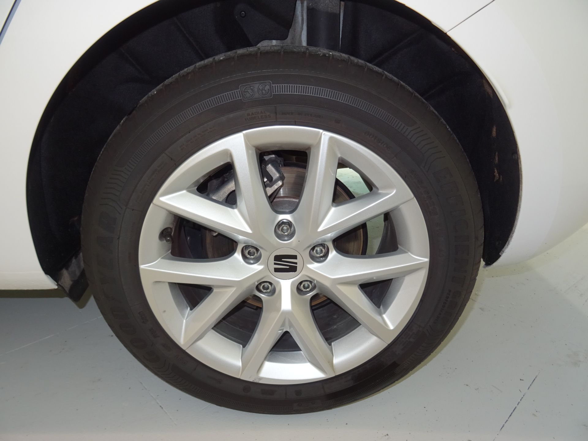 SEAT Nuevo León 1.0 TSI 81kW S&S Style 25 Aniversario