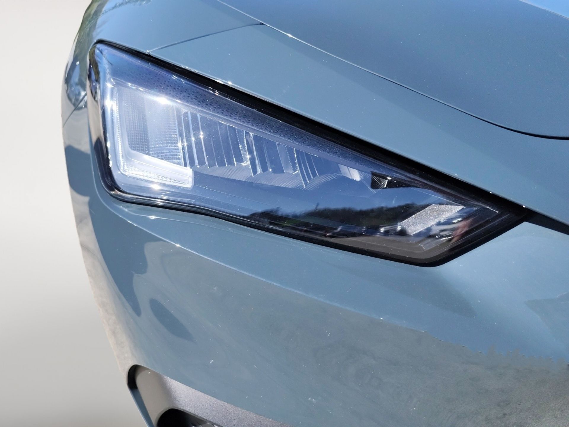 SEAT Nuevo León SP 1.5 eTSI 110kW DSG Style Spec Edition