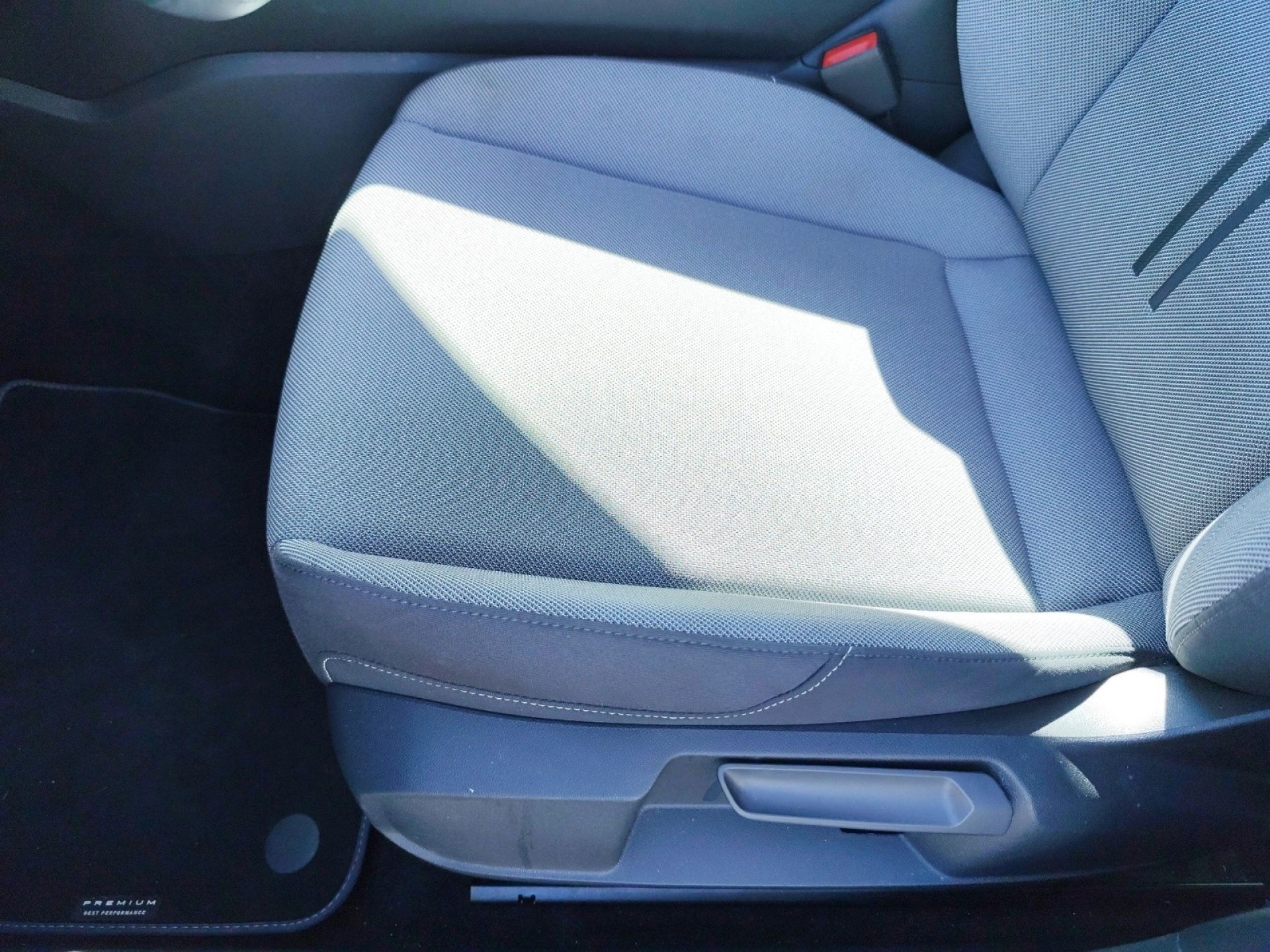 SEAT Nuevo León SP 1.5 eTSI 110kW DSG Style Spec Edition