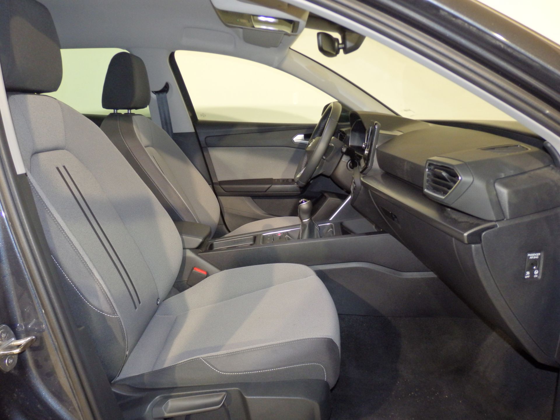 SEAT Nuevo León 1.0 TSI 81kW S&S Style 25 Aniversario