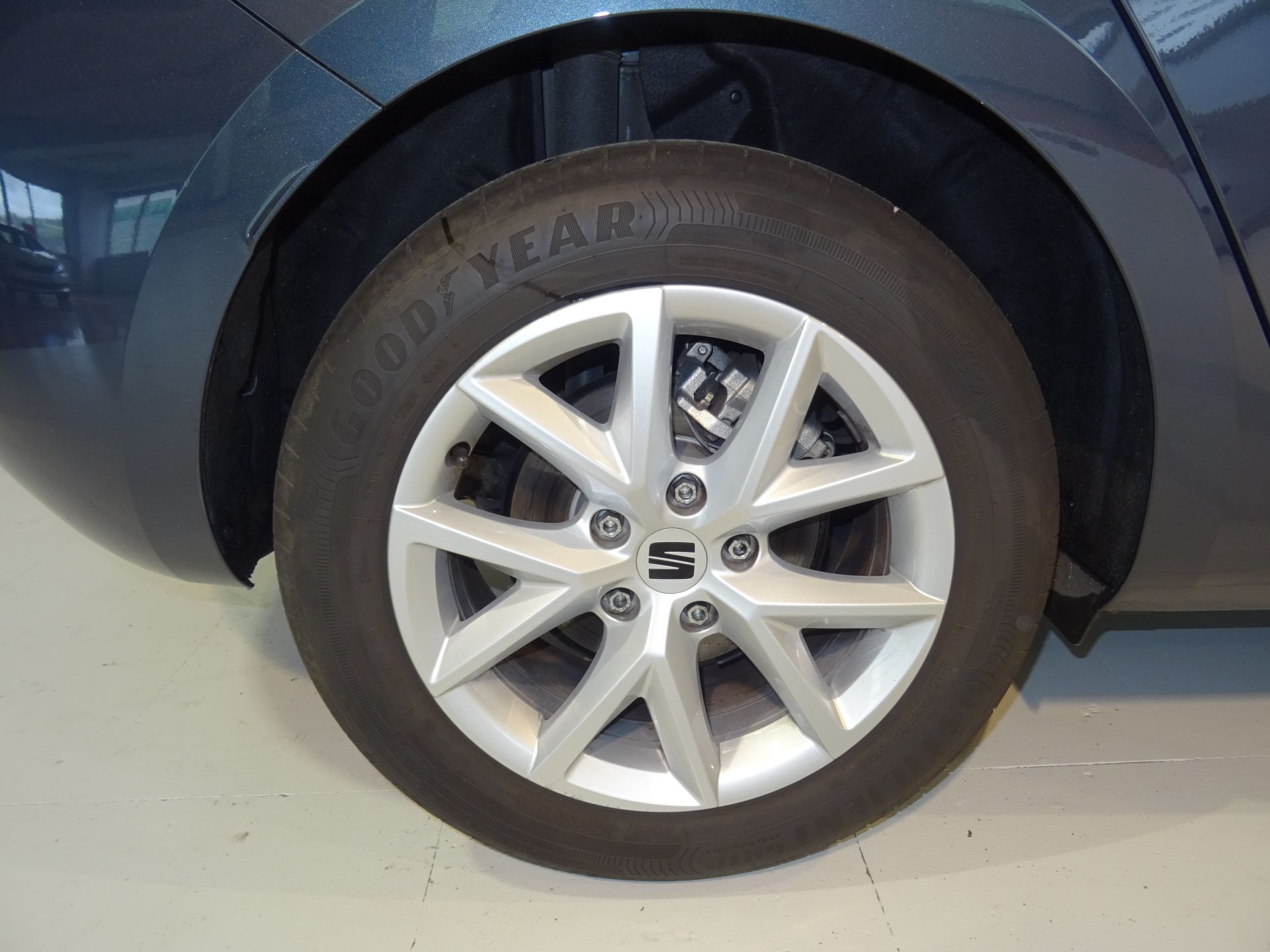 SEAT Nuevo León 1.0 TSI 81kW S&S Style 25 Aniversario