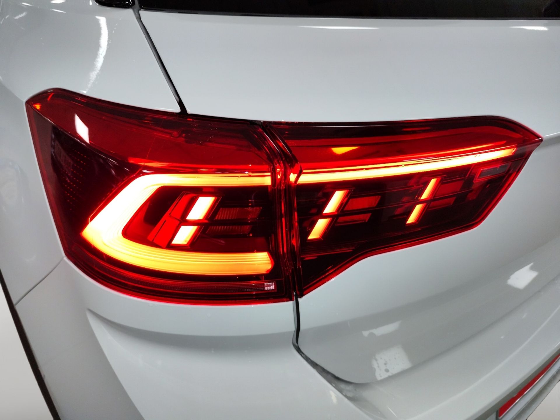 Volkswagen T-Roc R-Line 1.0 TSI 85kW (115CV)