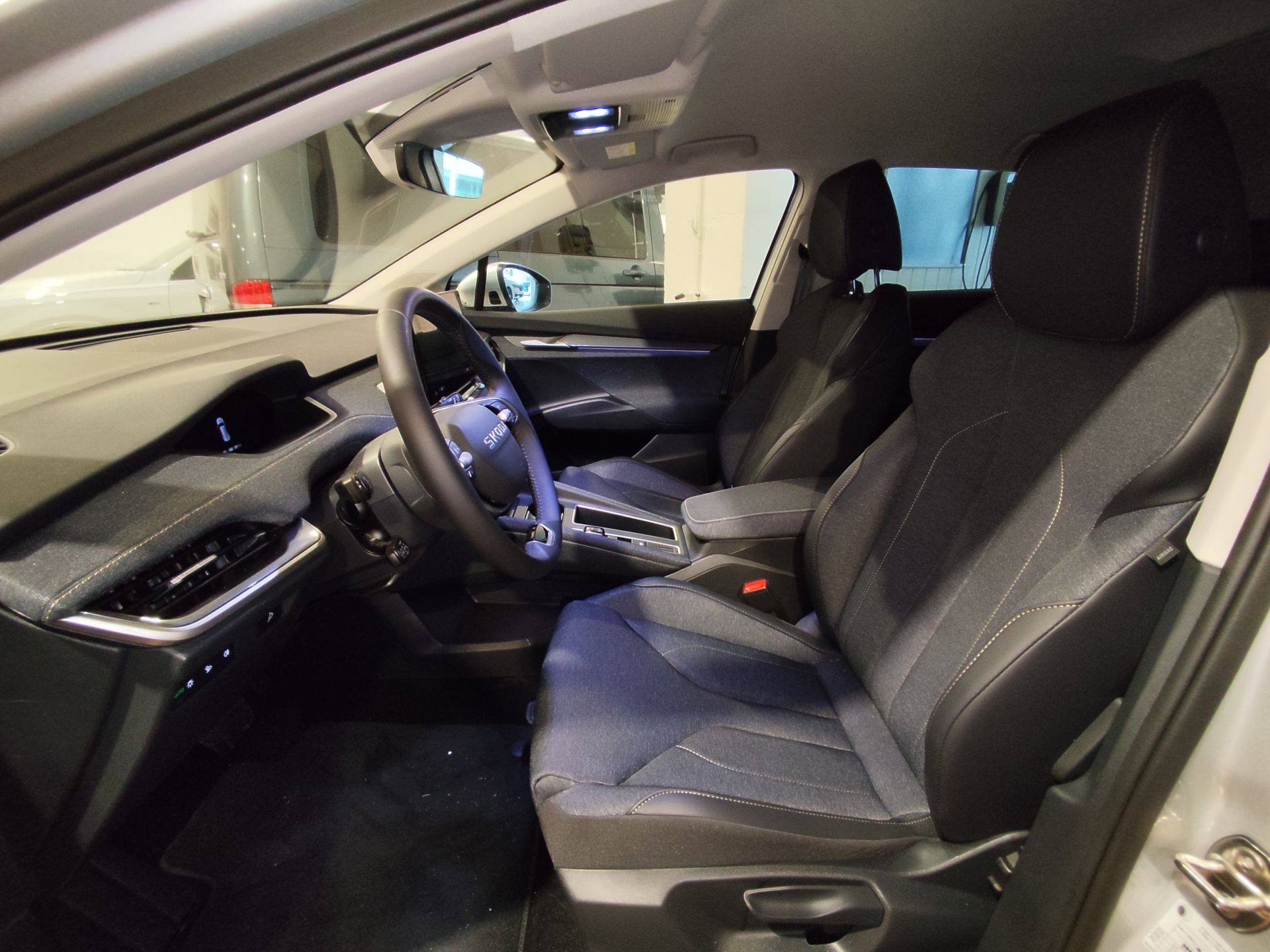 Skoda Elroq 210 kW (CV) 82 kWh (77 kwh neta)