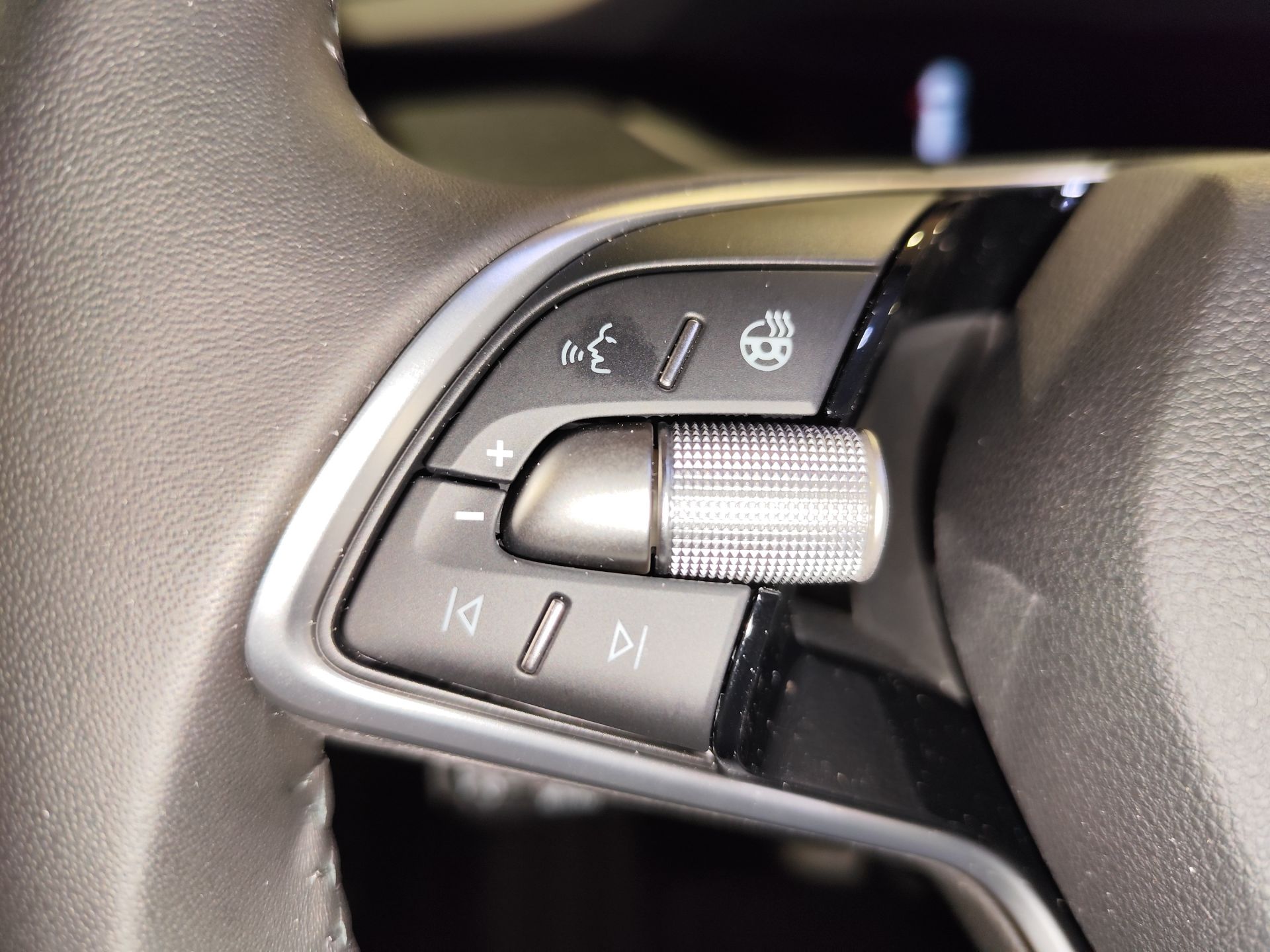 Skoda Elroq 210 kW (CV) 82 kWh (77 kwh neta)