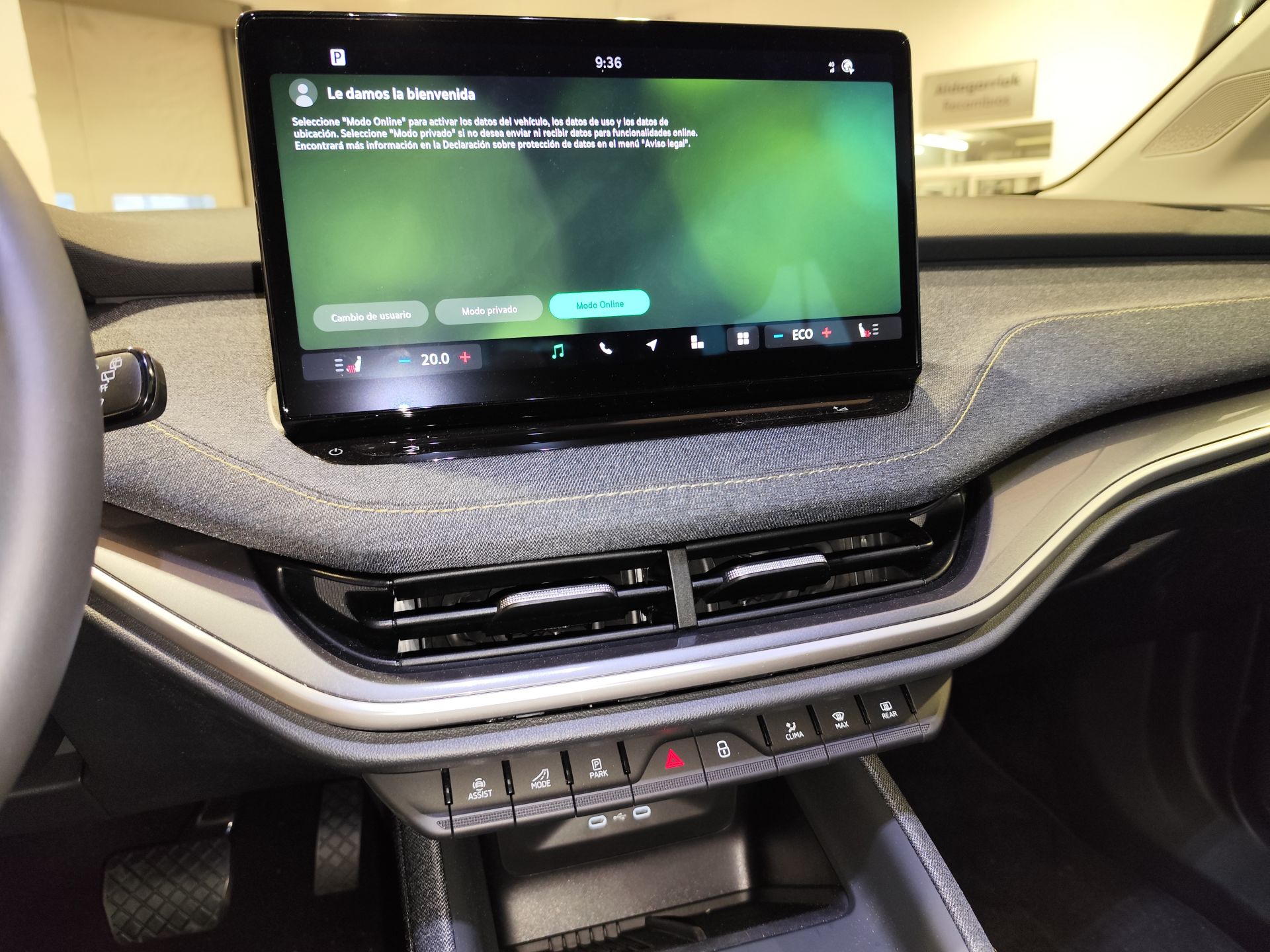 Skoda Elroq 210 kW (CV) 82 kWh (77 kwh neta)