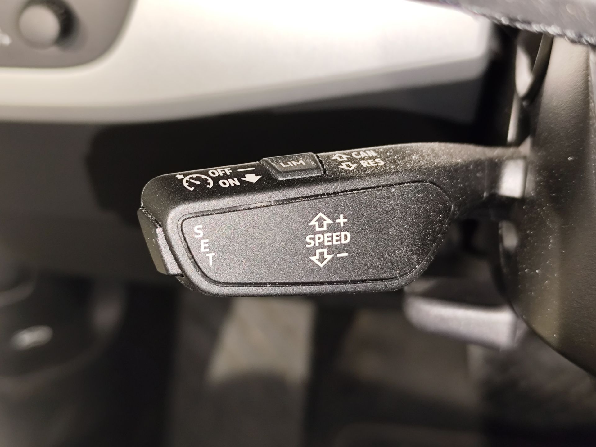 Audi A4 Avant Advanced 35 TDI 120kW S tronic