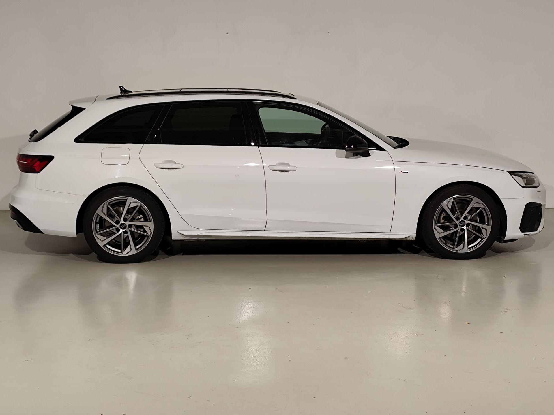 Audi A4 Avant S line 35 TDI 120kW S tronic