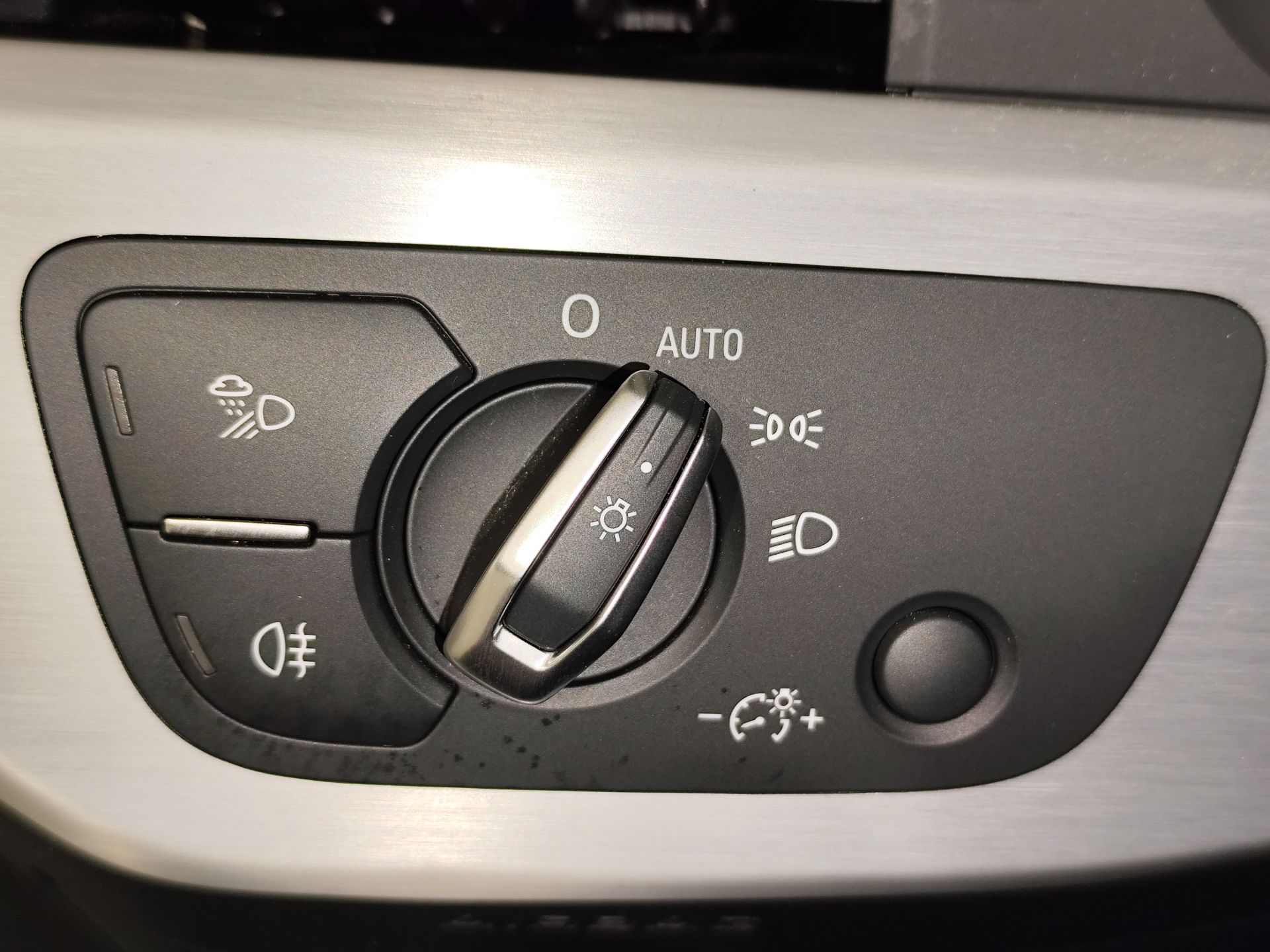 Audi A4 Avant S line 35 TDI 120kW S tronic