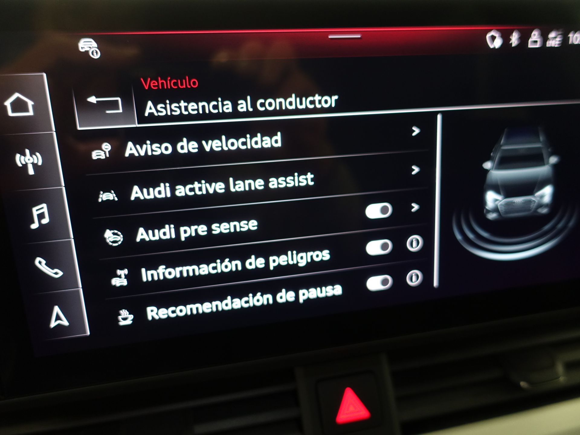 Audi A4 Avant Black limited 35 TDI 120kW S tron