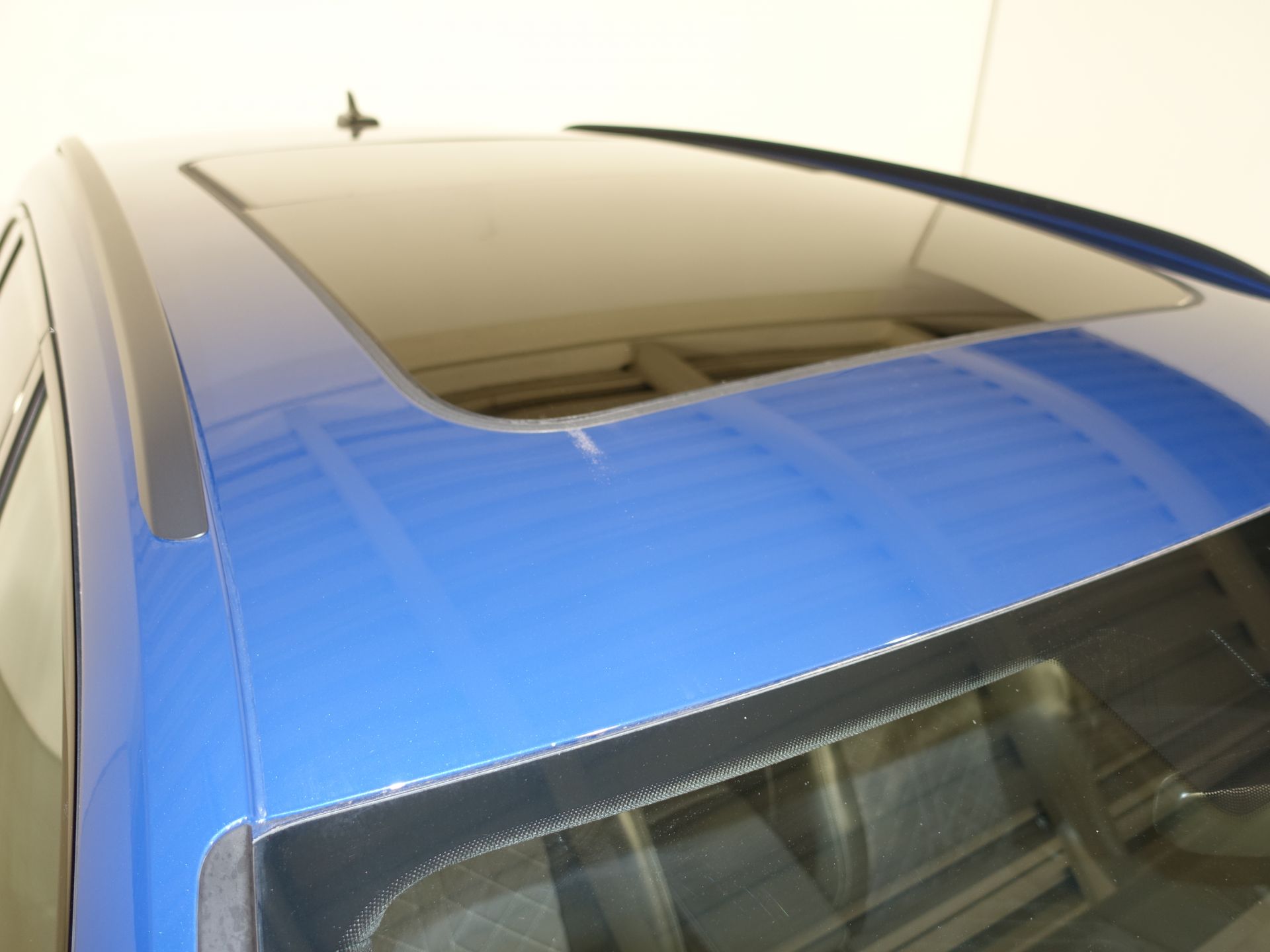 Audi A4 Avant Black limited 35 TDI 120kW S tron