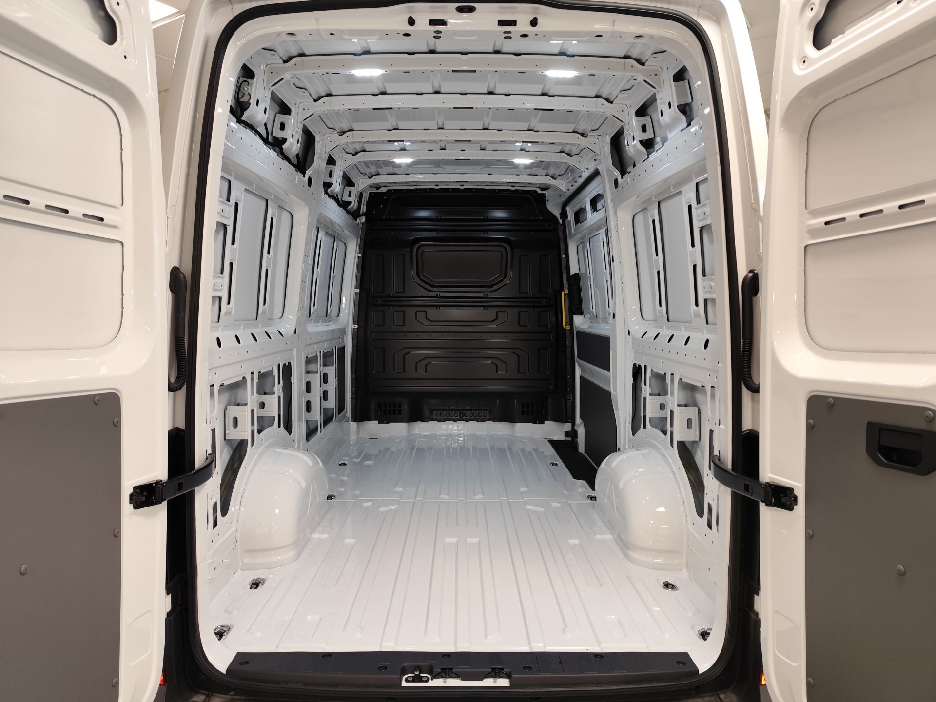 Volkswagen Crafter 35 Furgón BM TN L3H2 2.0TDI 103kW(140CV)