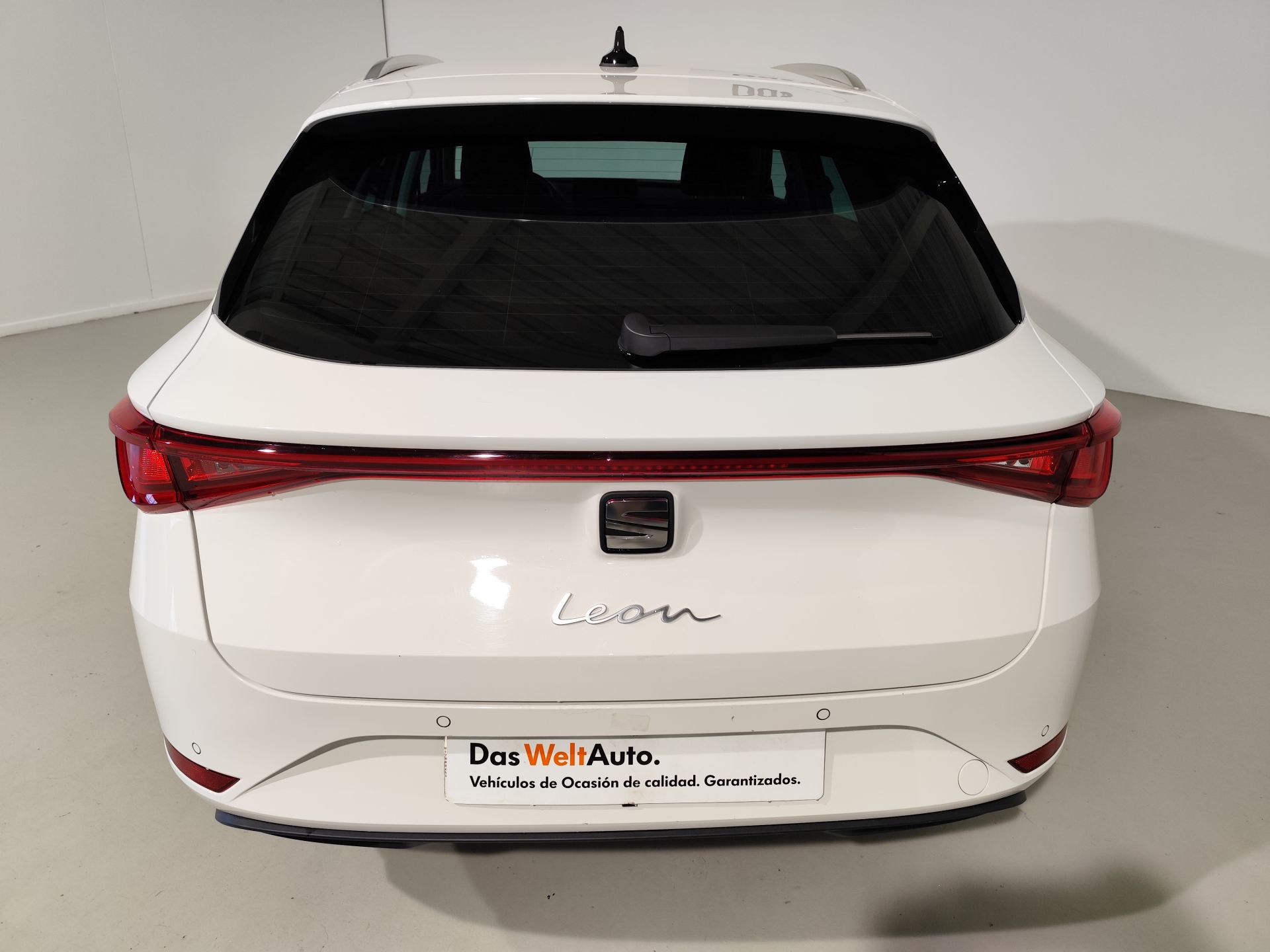 SEAT Nuevo León SP 1.5 eTSI 85kW DSG Style 25 Aniv