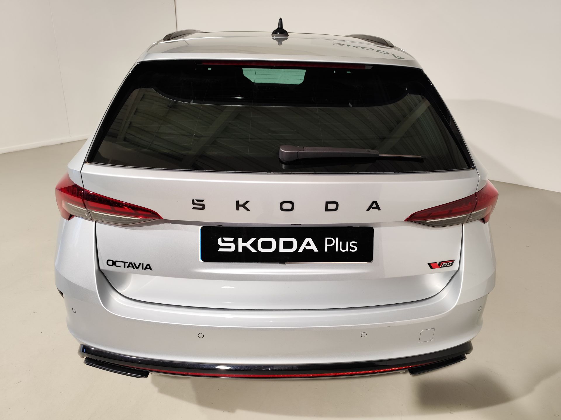 Skoda Octavia Combi 2.0 TSI 195 kW (265CV) DSG RS