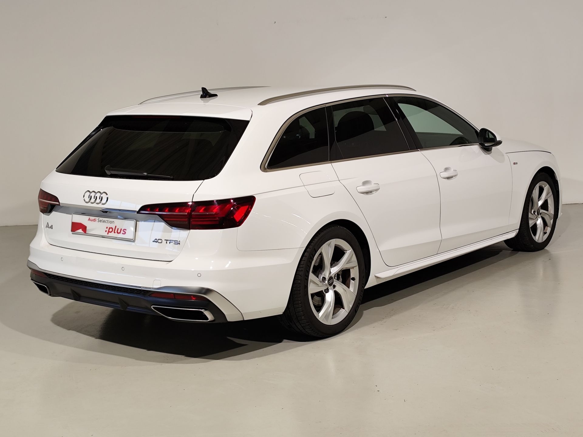 Audi A4 Avant S line 40 TFSI 150kW S tronic