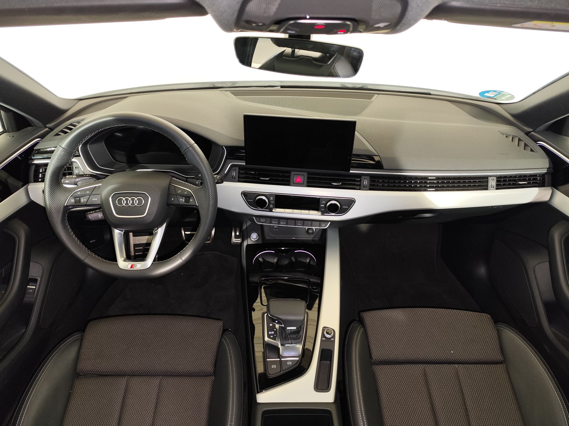 Audi A4 Avant S line 40 TFSI 150kW S tronic