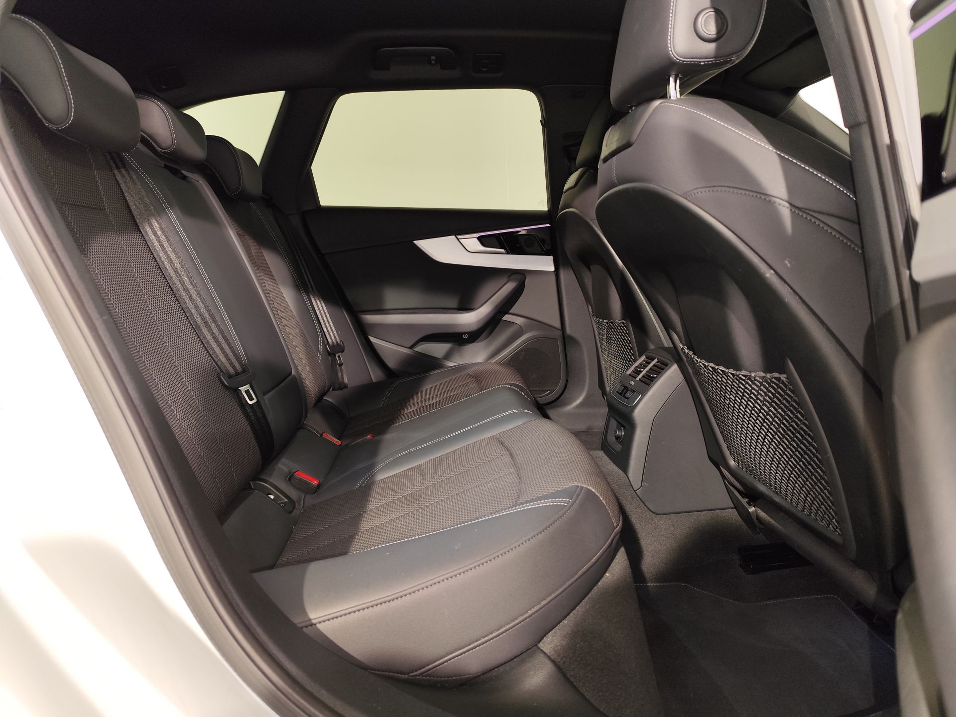 Audi A4 Avant S line 40 TFSI 150kW S tronic