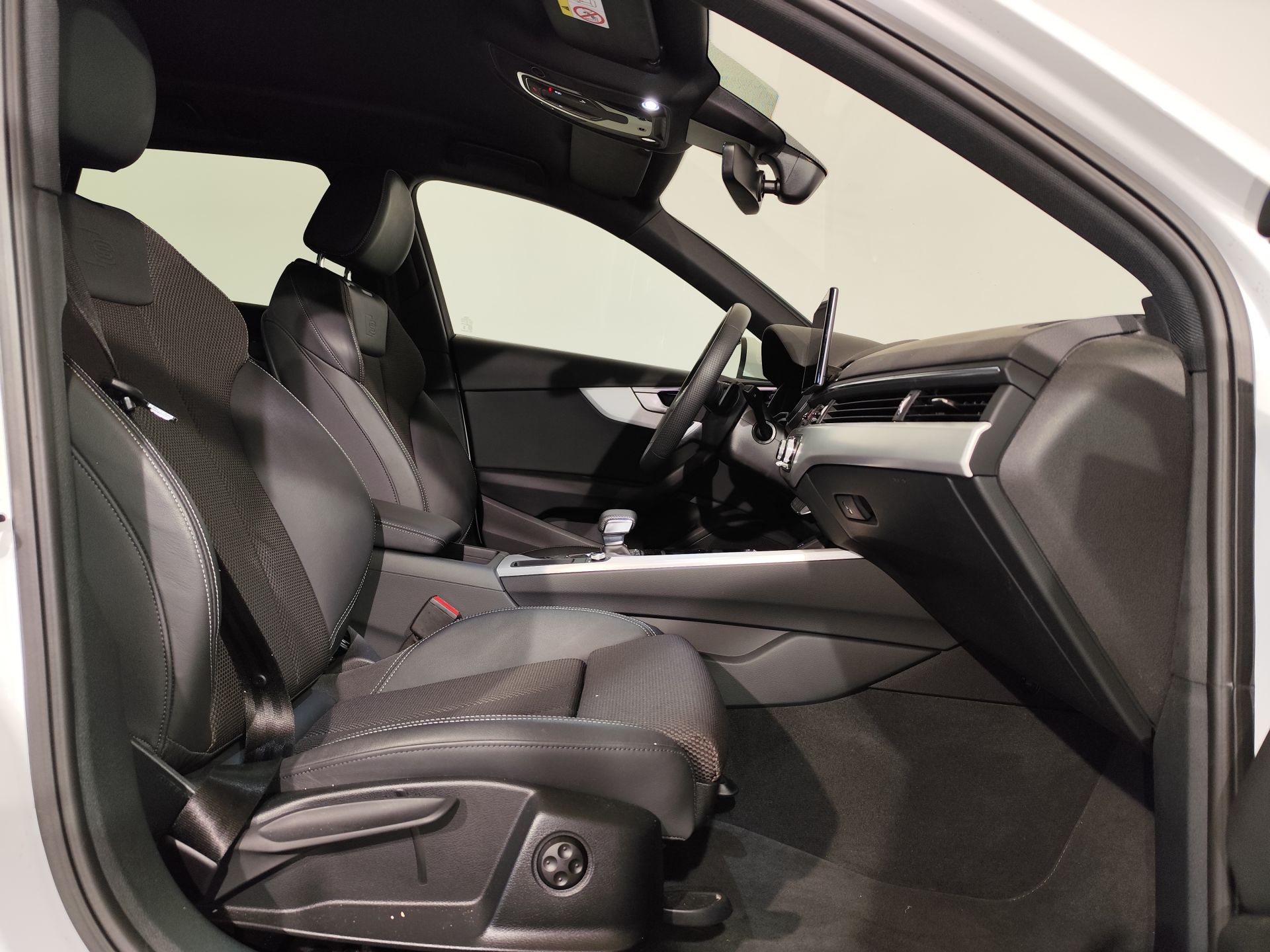 Audi A4 Avant S line 40 TFSI 150kW S tronic