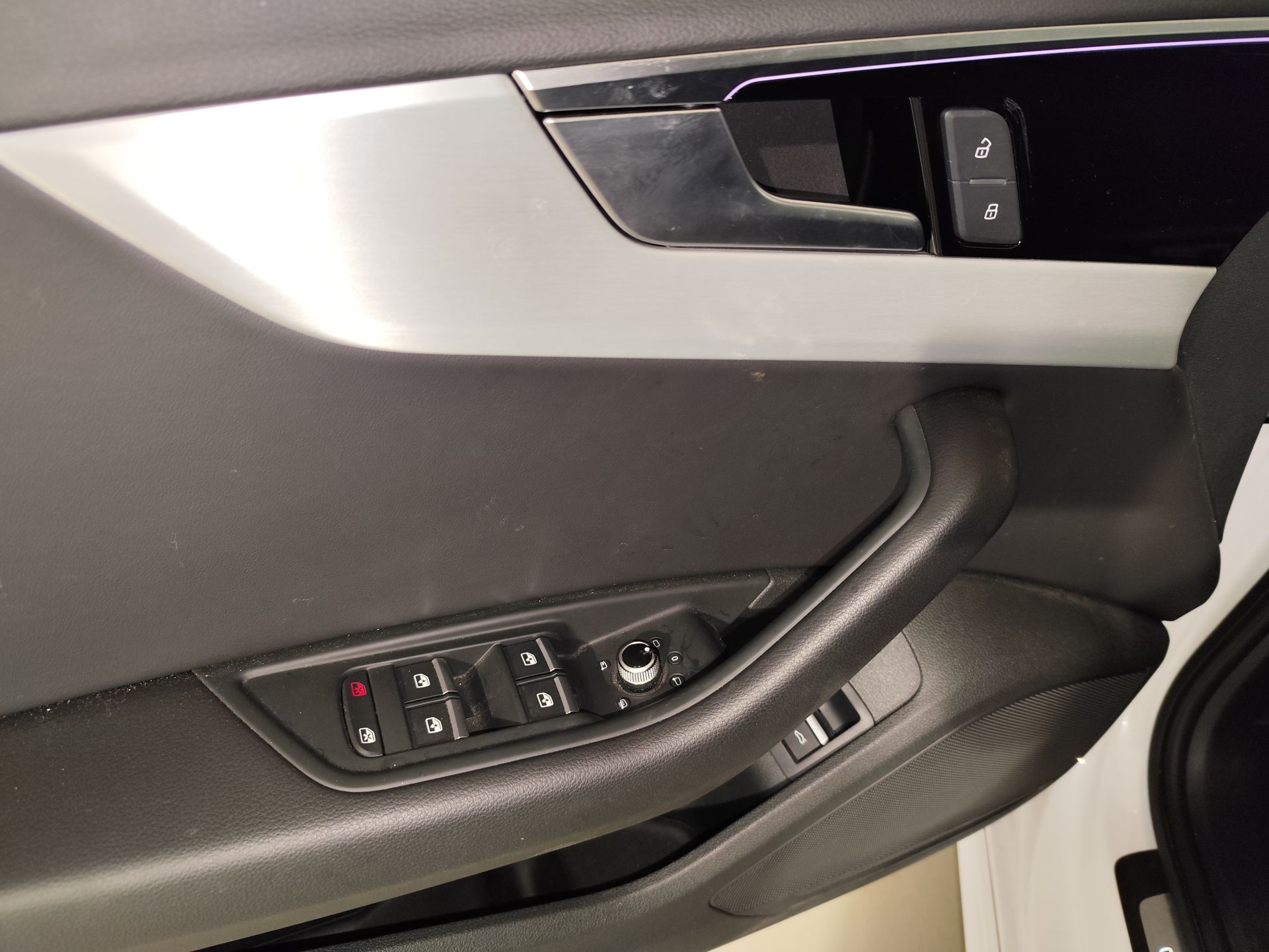 Audi A4 Avant S line 40 TFSI 150kW S tronic