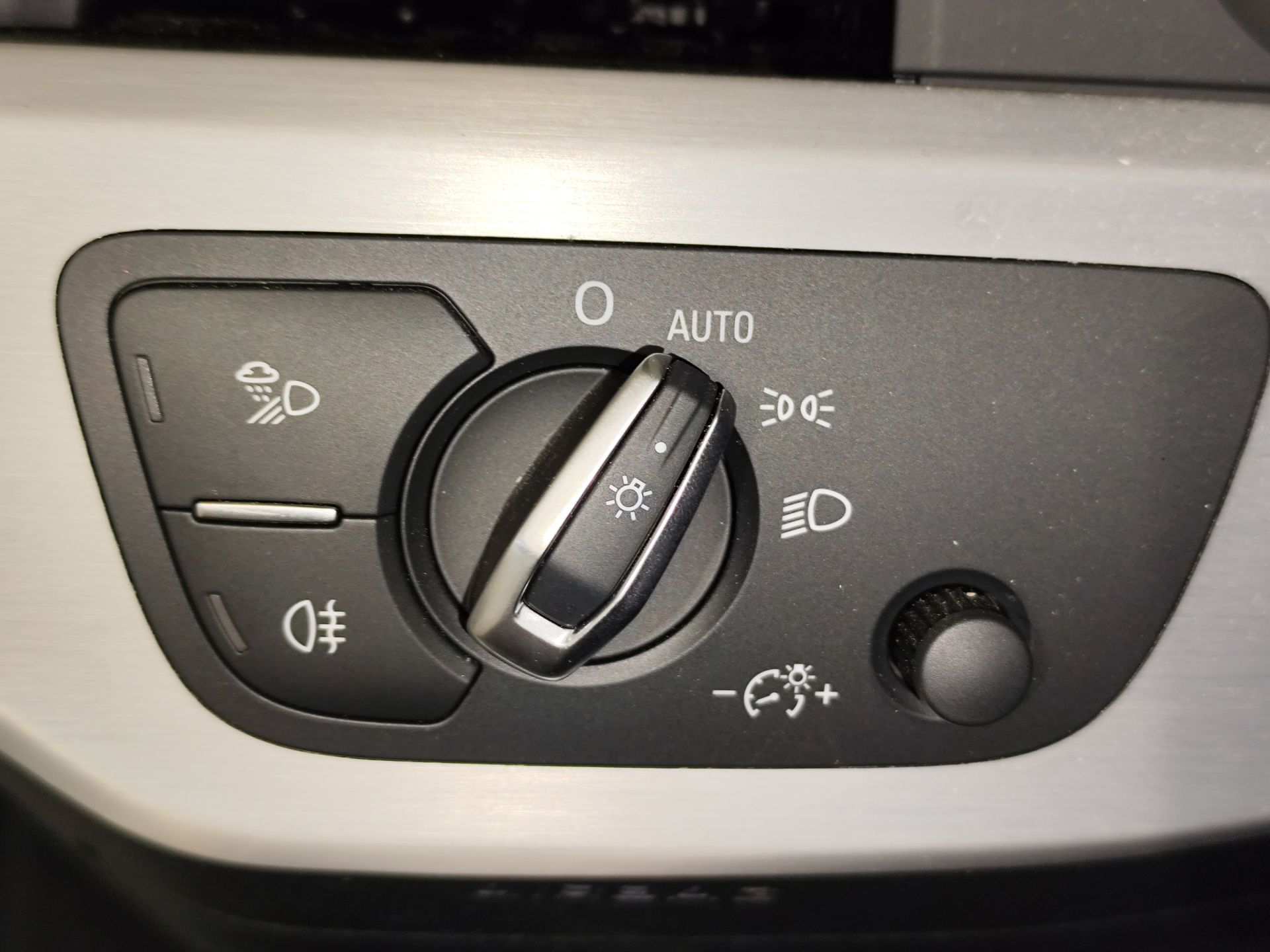 Audi A4 Avant S line 40 TFSI 150kW S tronic