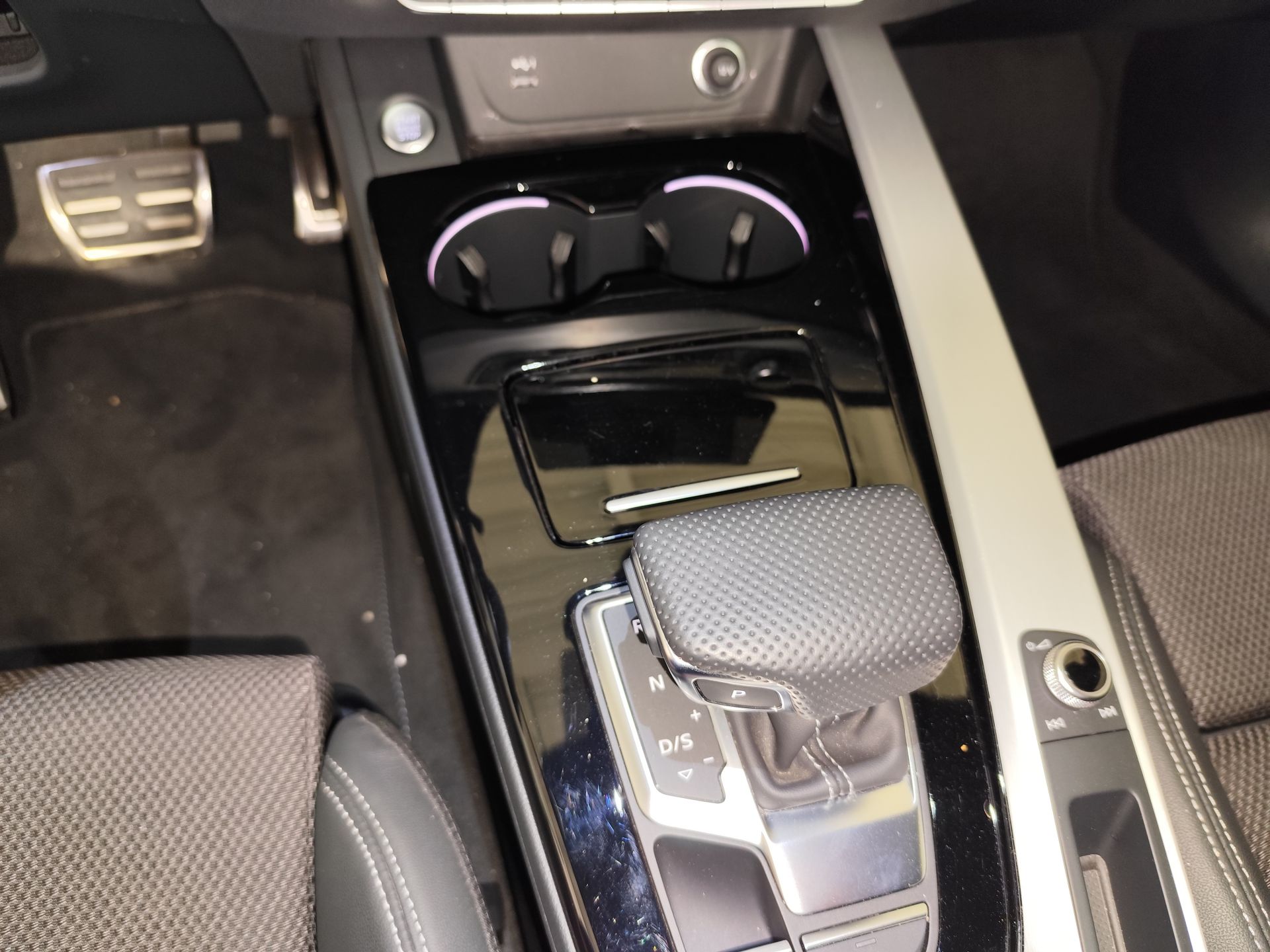 Audi A4 Avant S line 40 TFSI 150kW S tronic